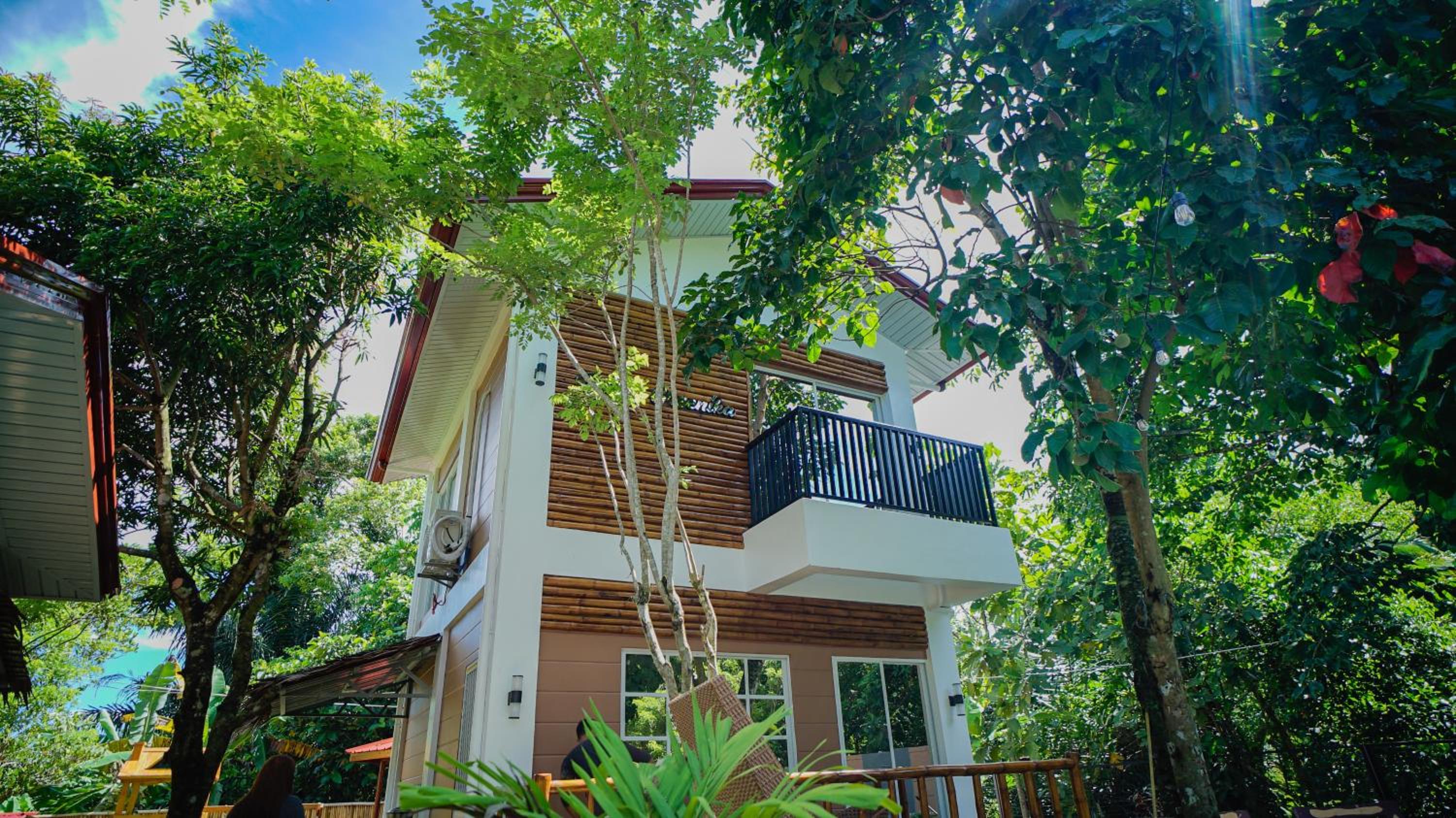 Balay Greenika Alfonso Nature Resort view 3