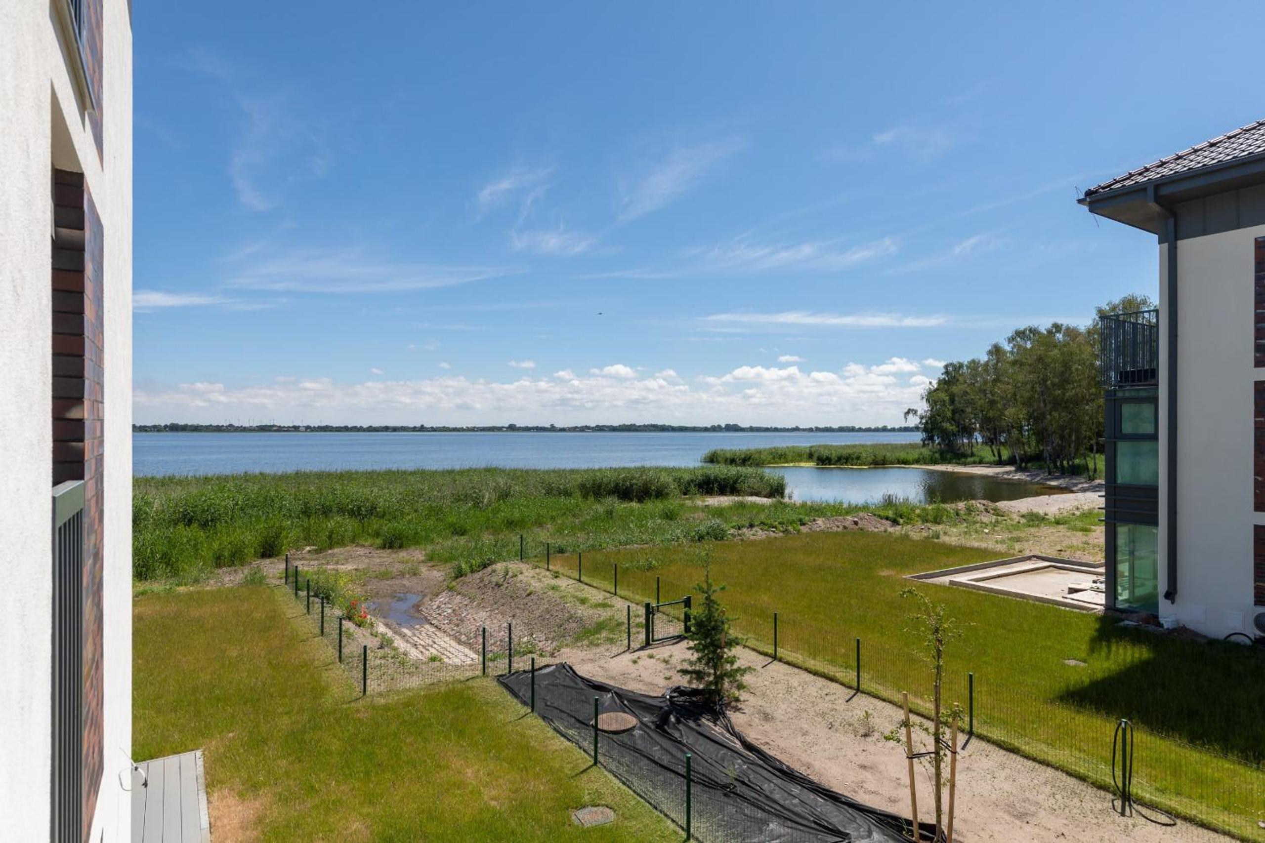 Bay View Apartments Wybrzeże Dziwnów by Renters Prestige view 3