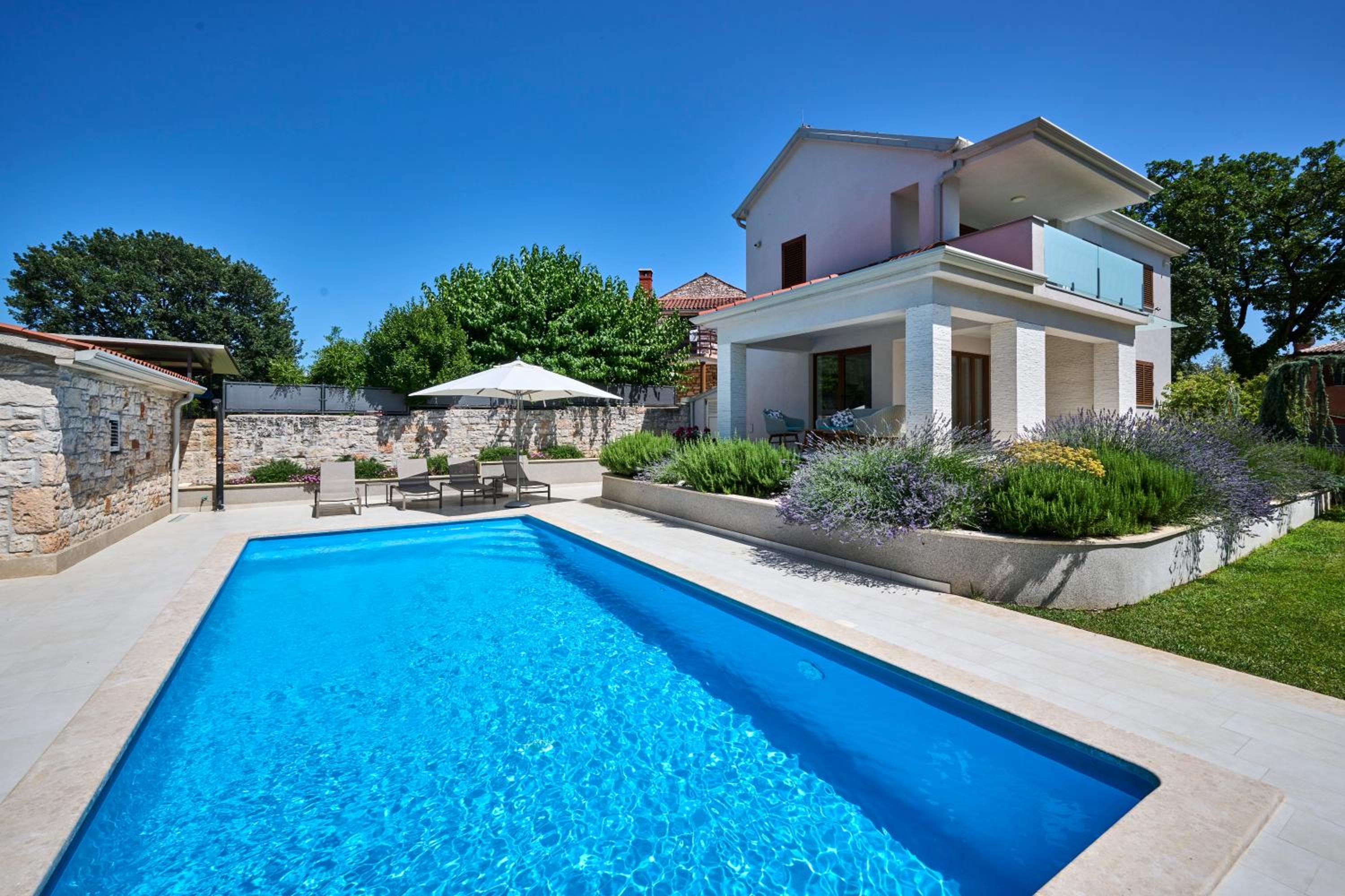 Vila Radini view 3