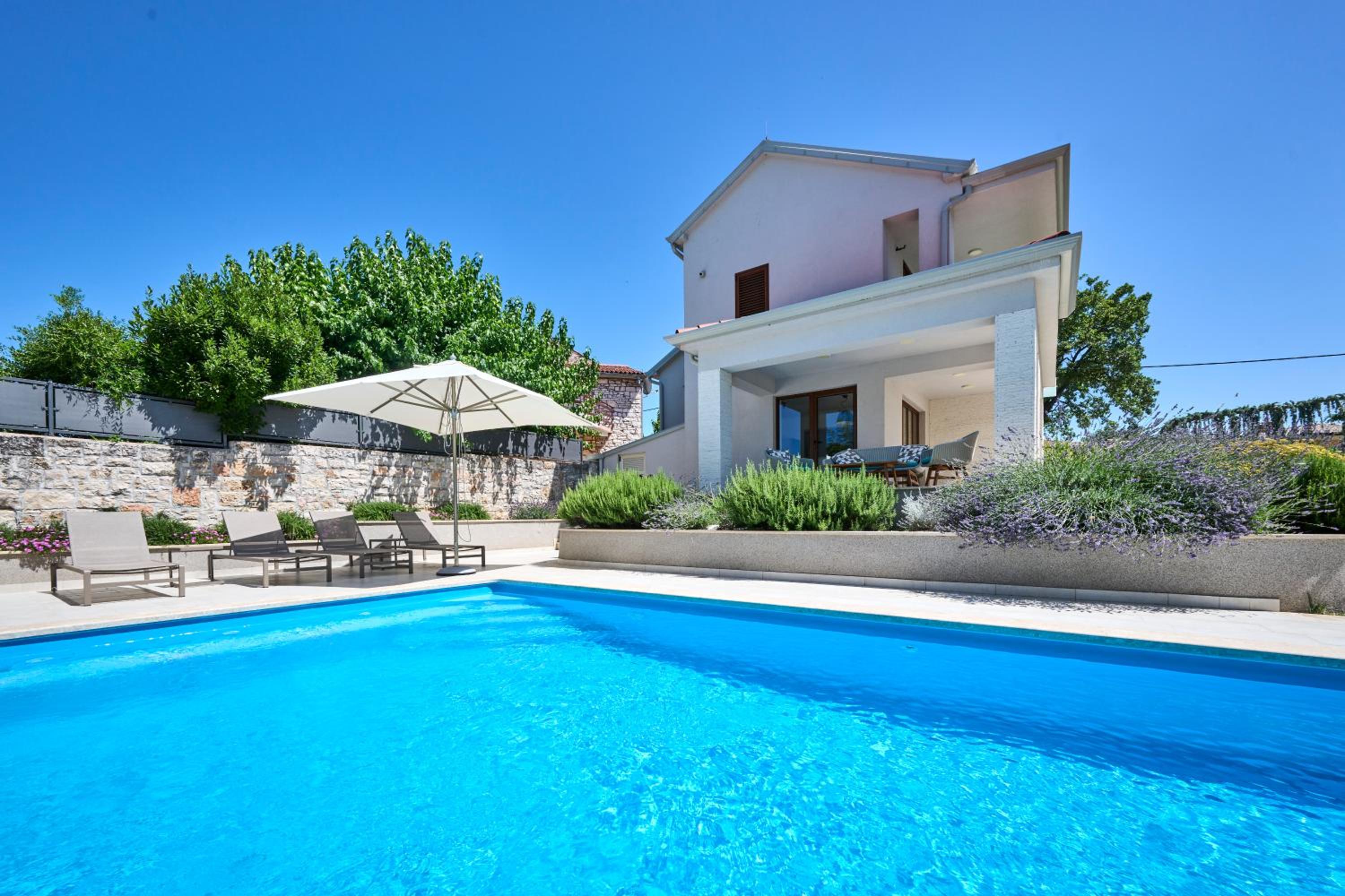 Vila Radini view 4