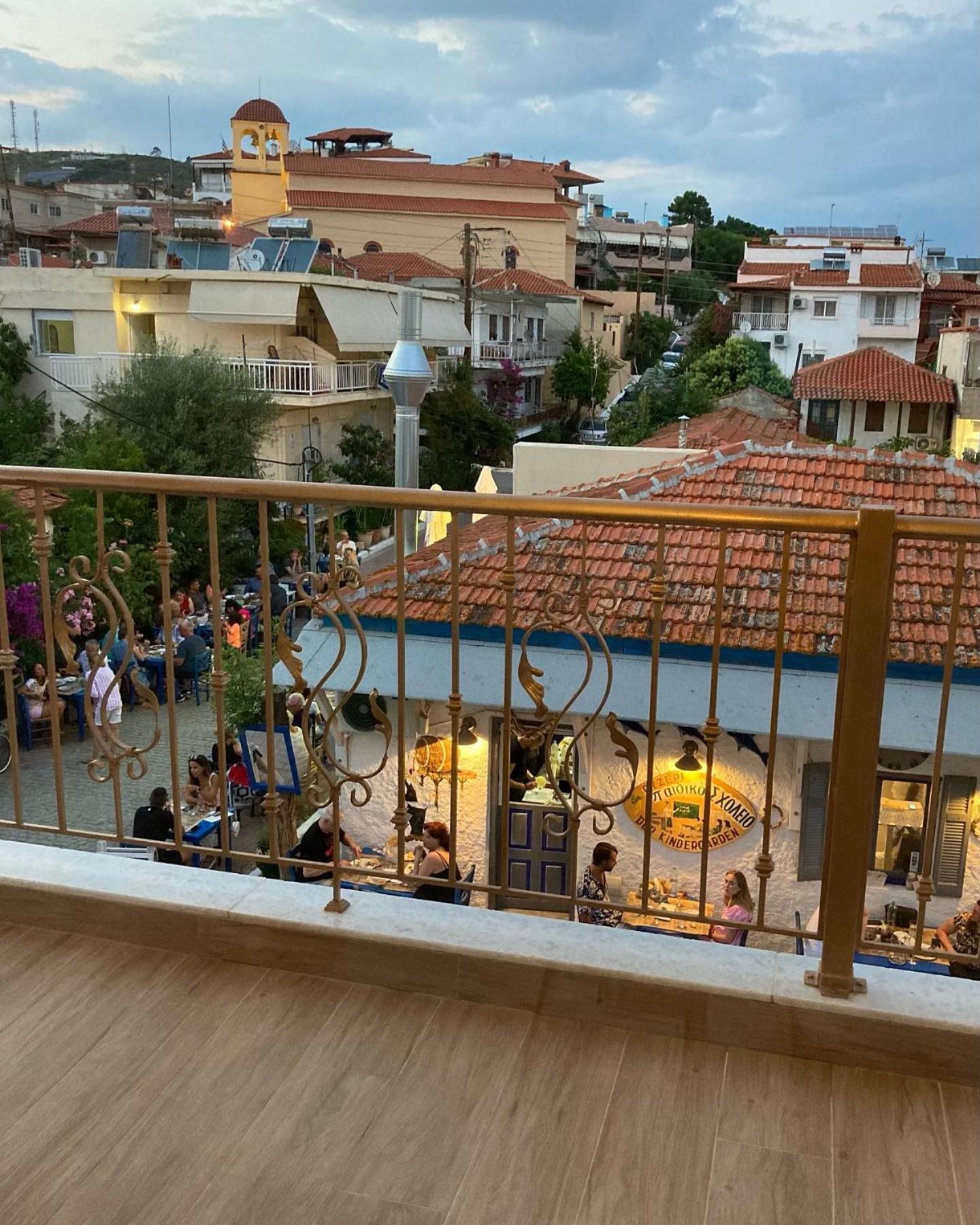Villa Ulyana Sarti - Ancient Greece in Center view 4