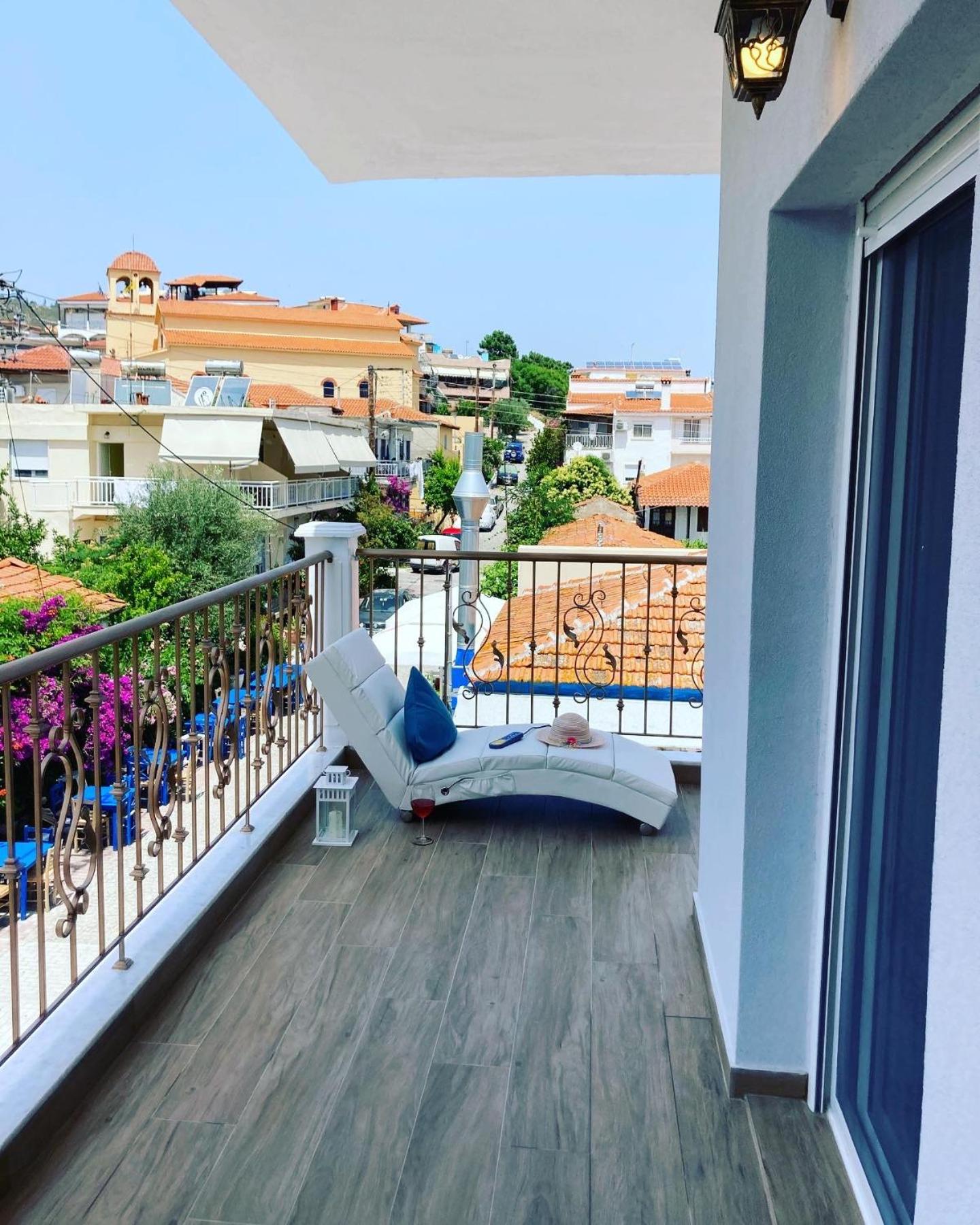 Villa Ulyana Sarti - Ancient Greece in Center view 2