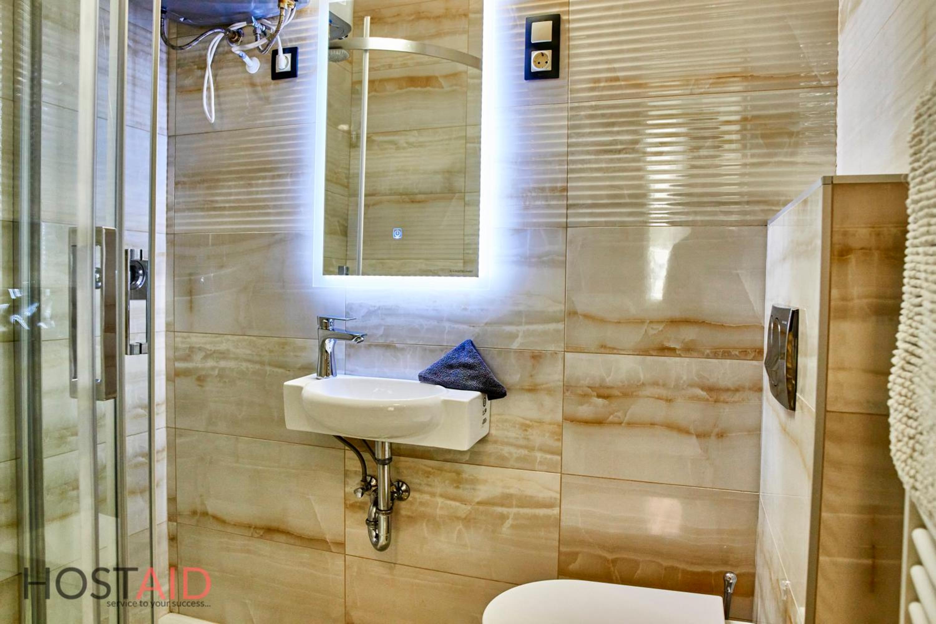 A13 Apartments - Budapest - hostAID view 5