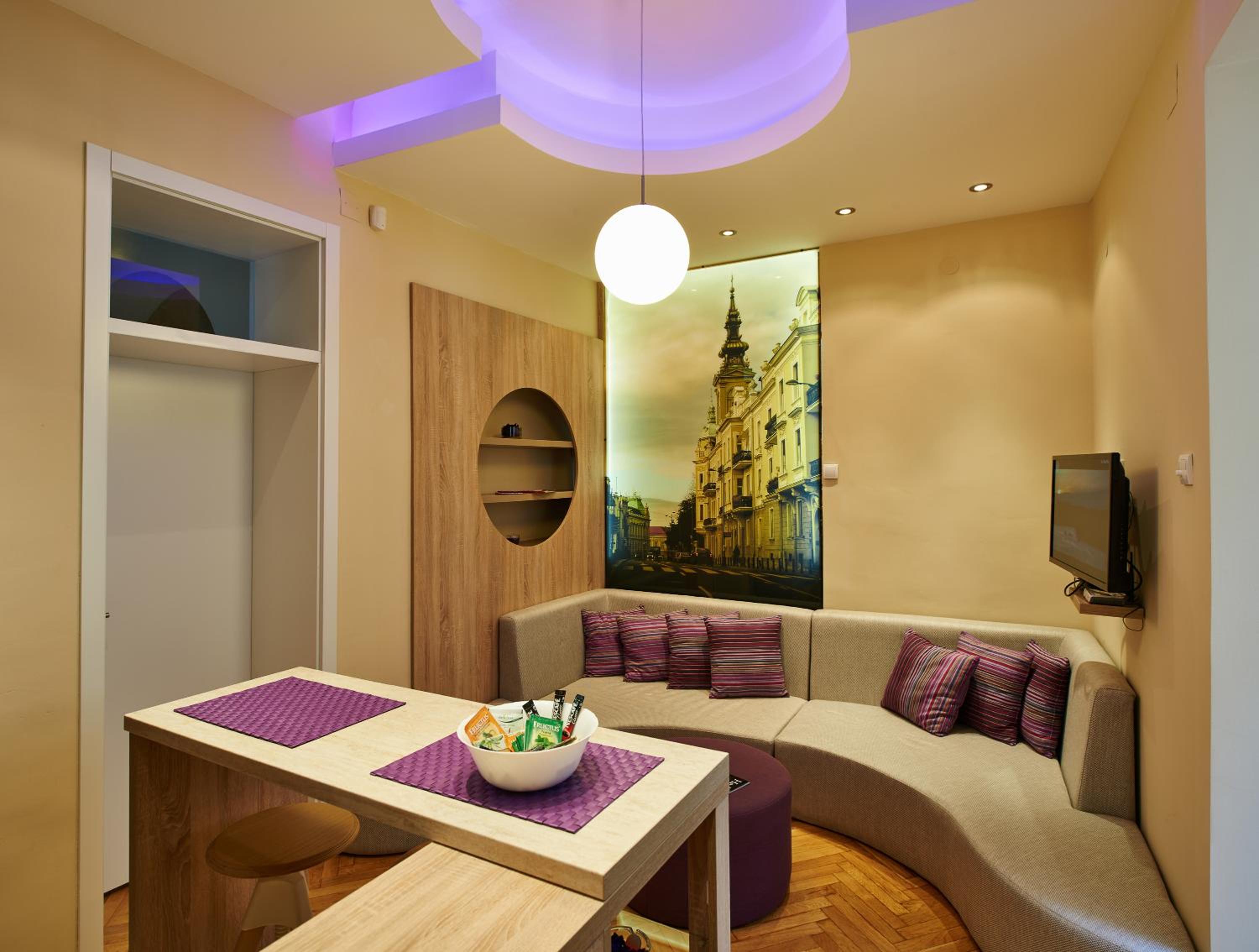 lounge