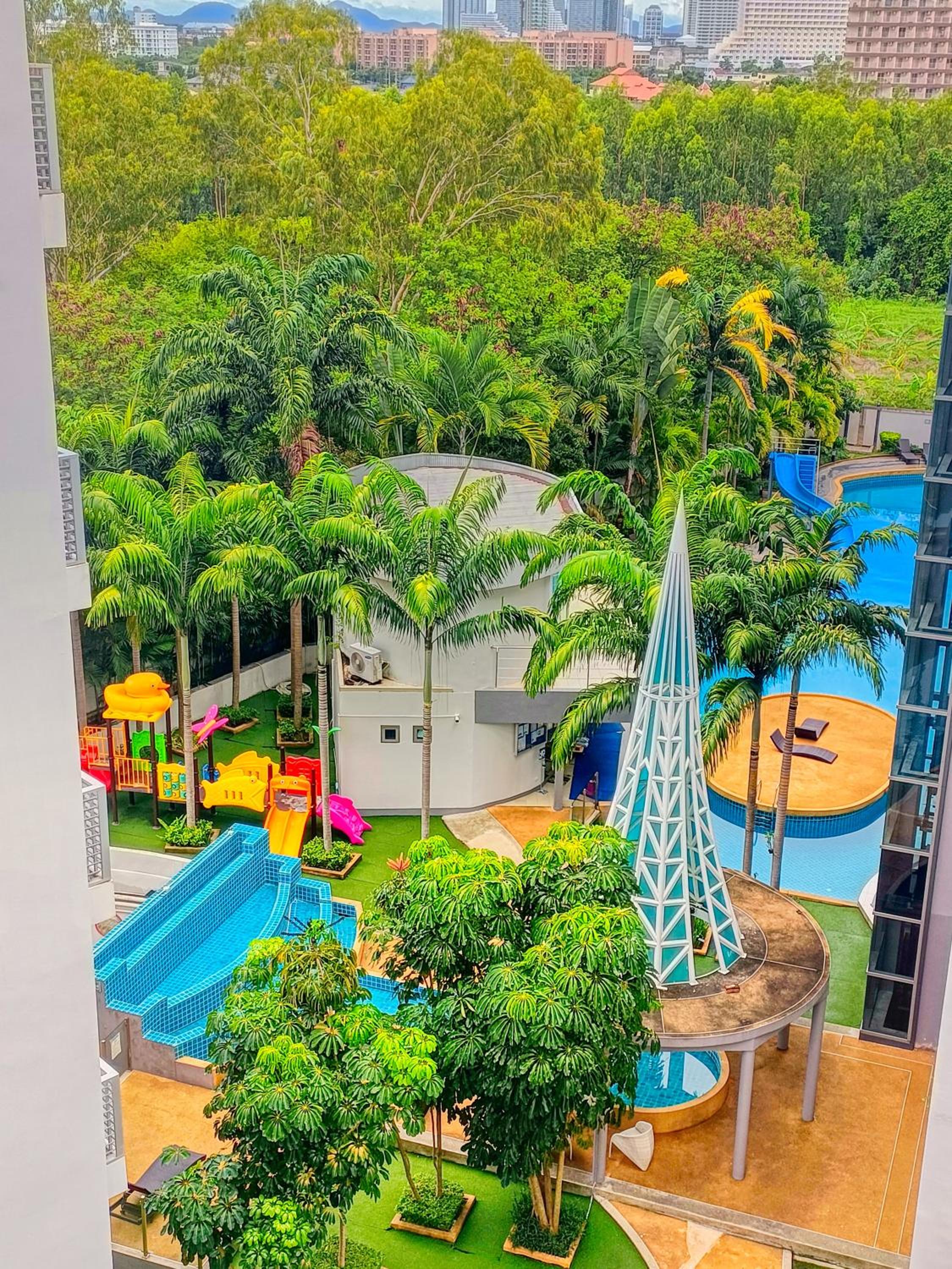 Laguna Beach Resort - Pool View - Sandy Beach, Gym & Huge Lagoon with Slides