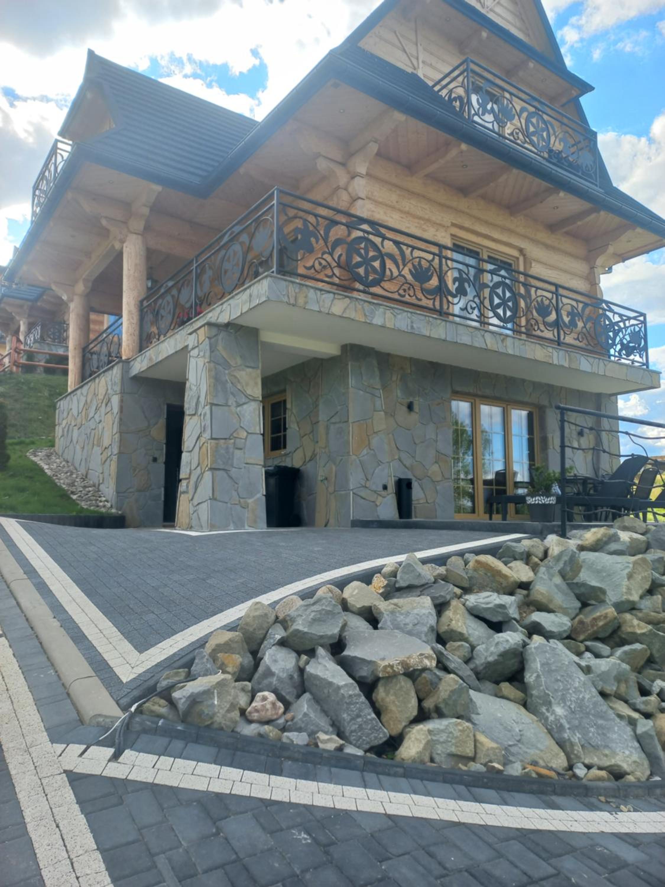 Hotel Domek u kowola 2 - Image 1