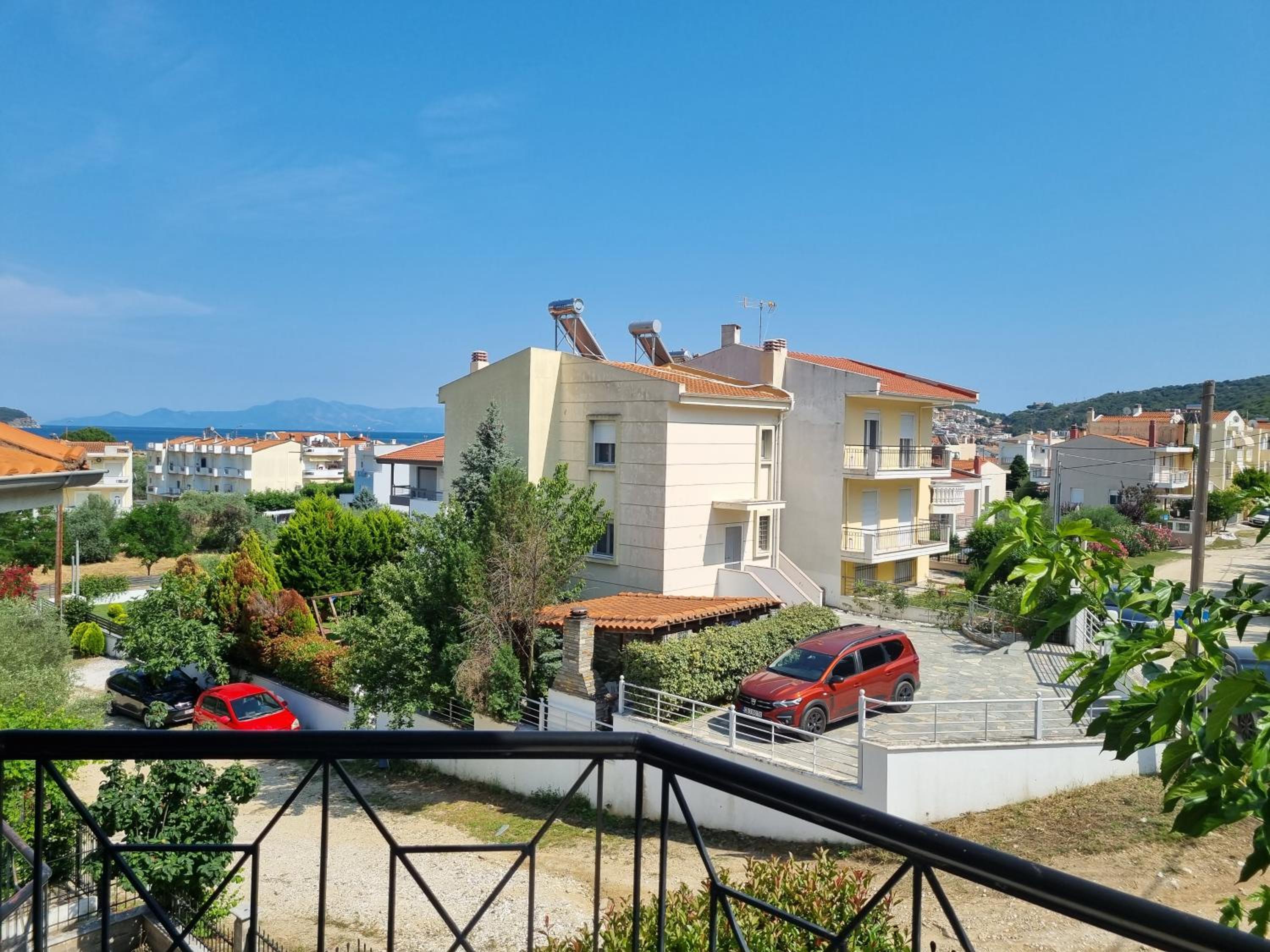 maisonette Zhana