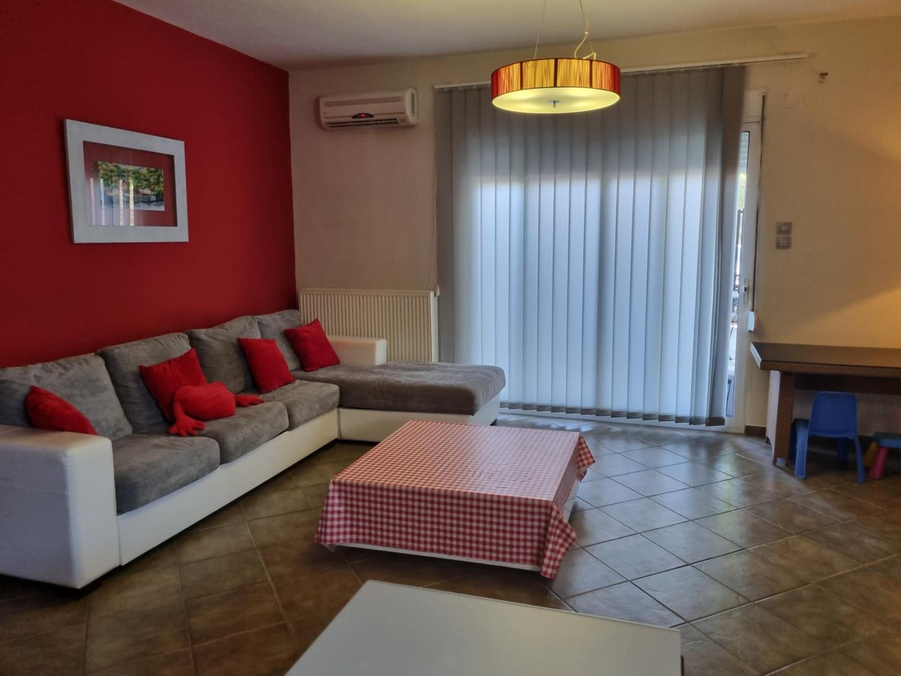 maisonette Zhana