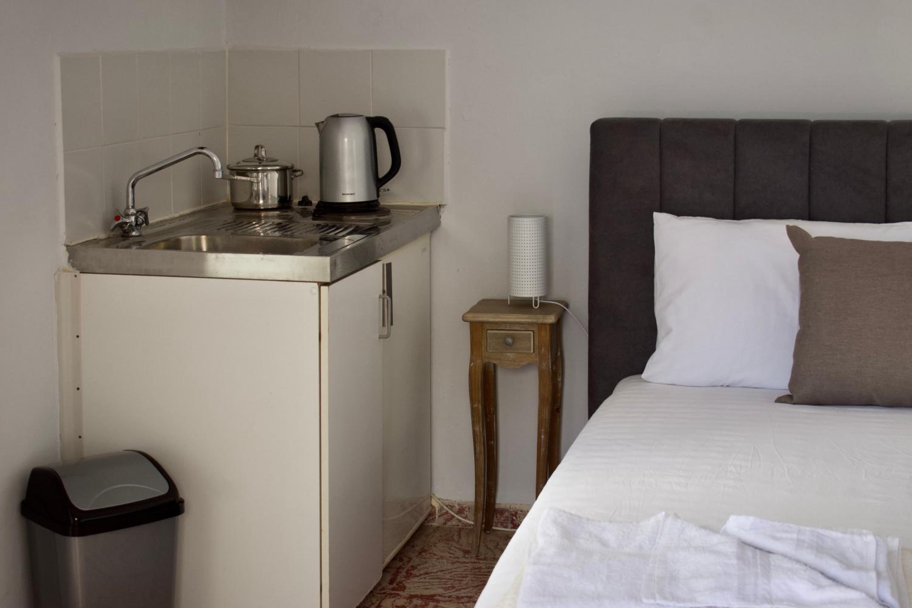 "Spyros" 1-Room Apartment - Simple, cozy, close to the beach