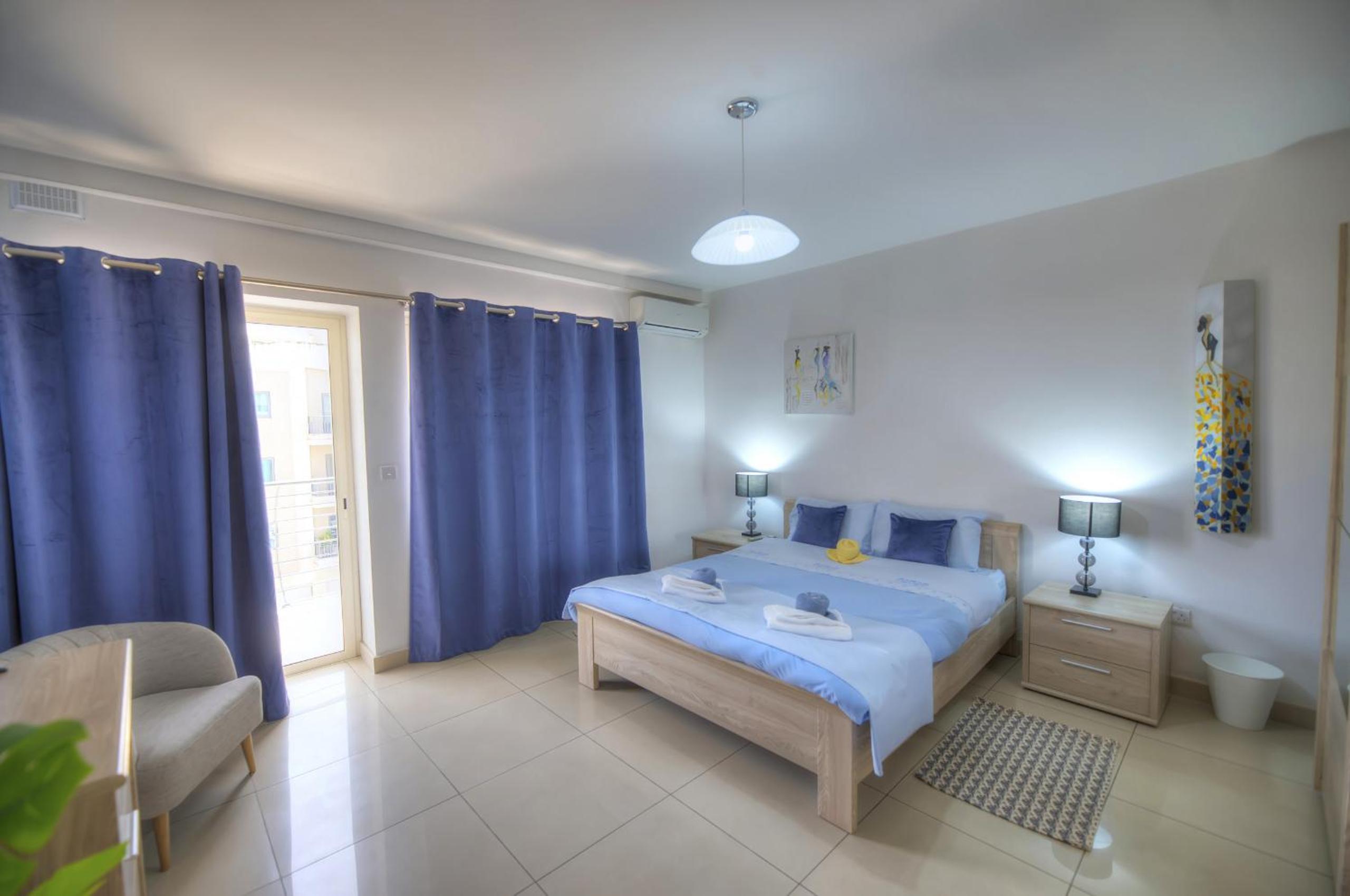 Centrally located and tastefully furnished one bedroom apartment CKNI1-1 photo 2