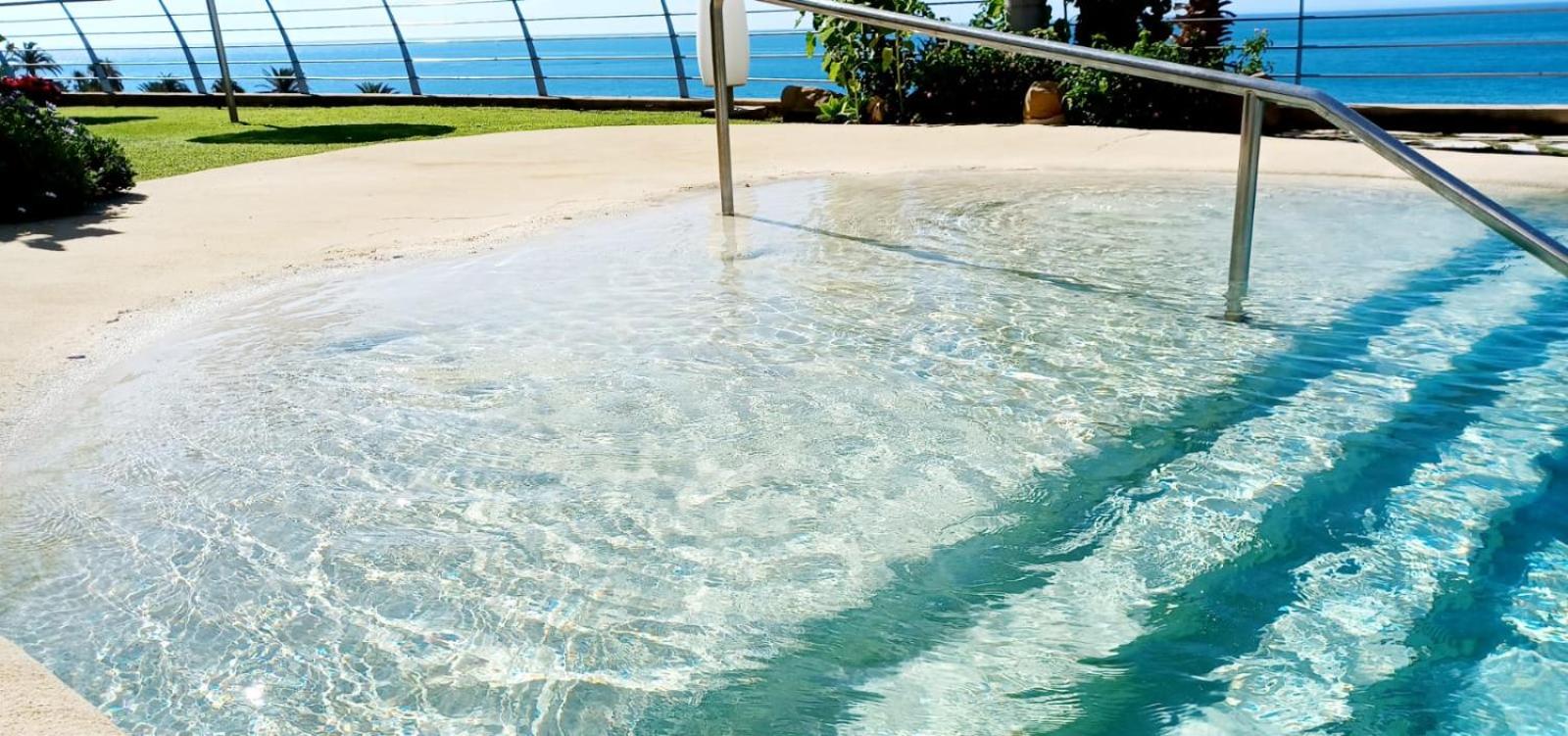 LA PINTA - INCREIBLE Primera linea - Piscina, all Services! view 5