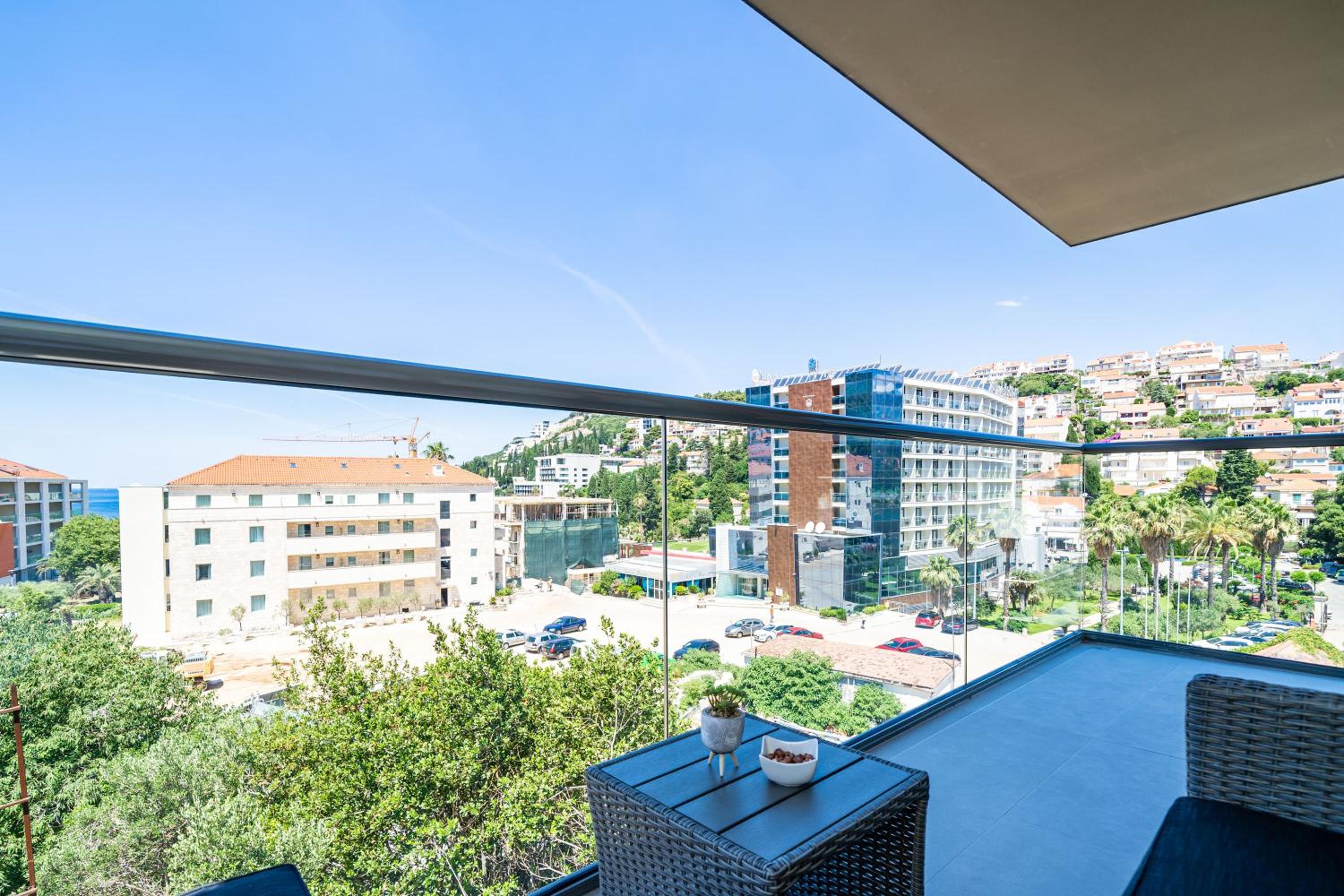 Apartments Zadro