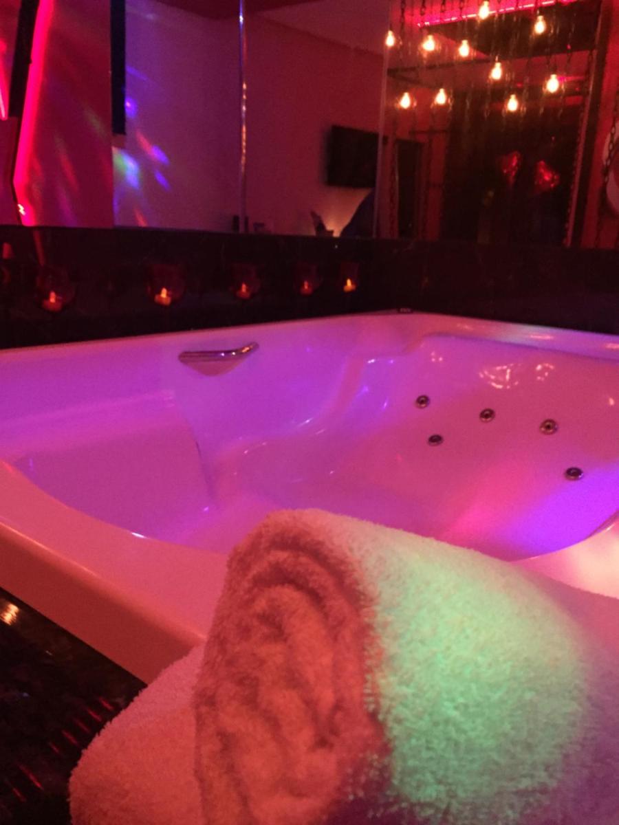 Jacuzzi