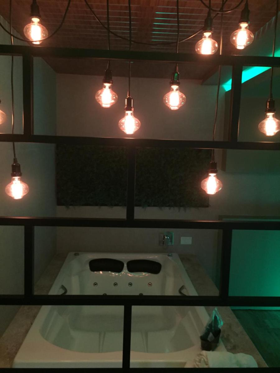 Jacuzzi