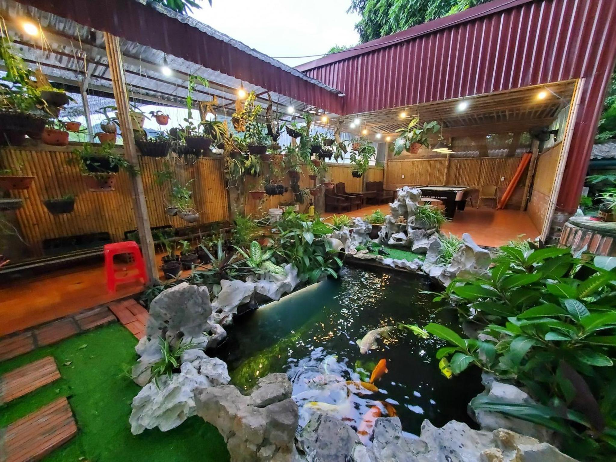 Ninh Binh Mountain Side Homestay & Cafe