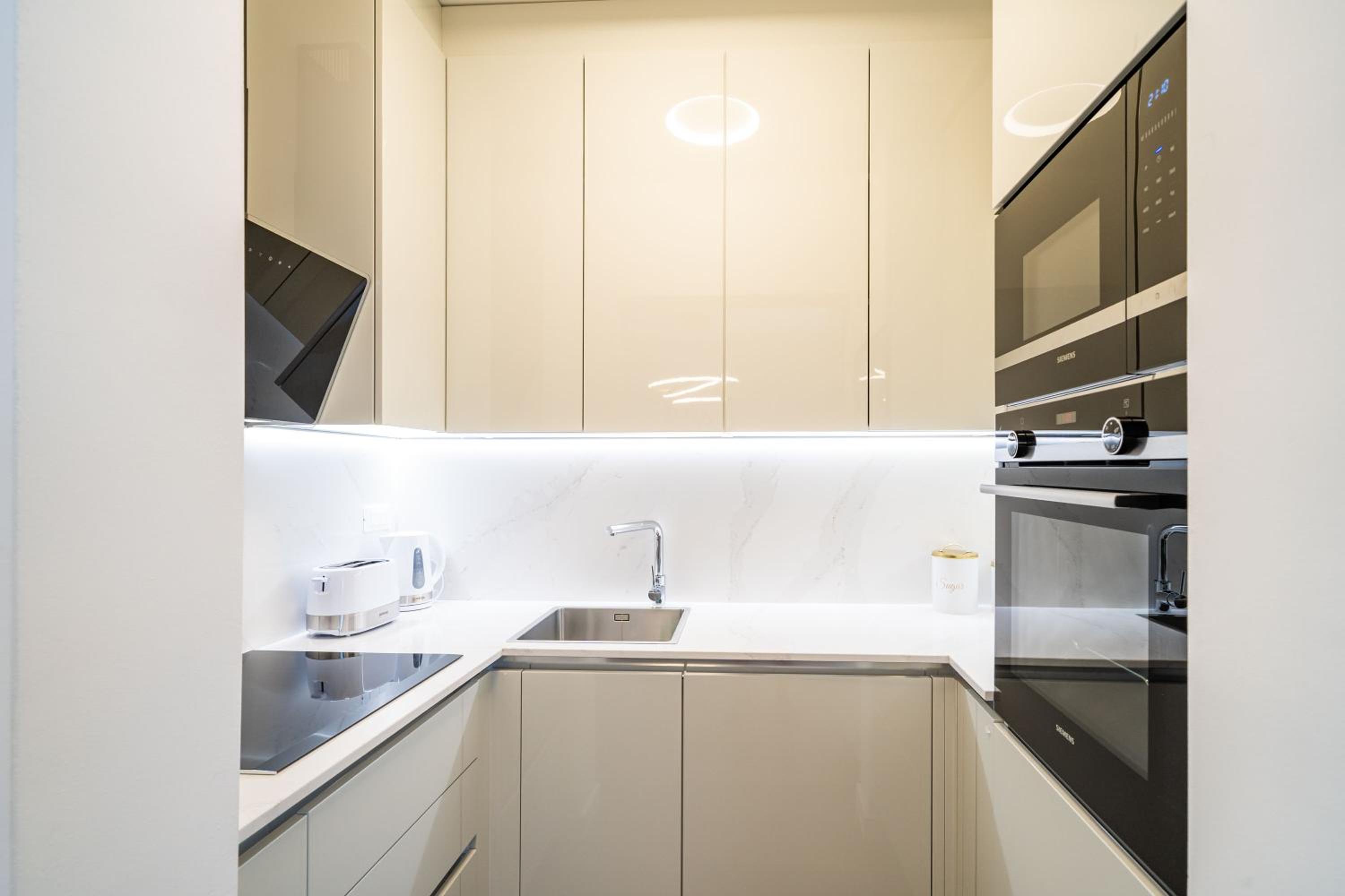 Apartments Zadro