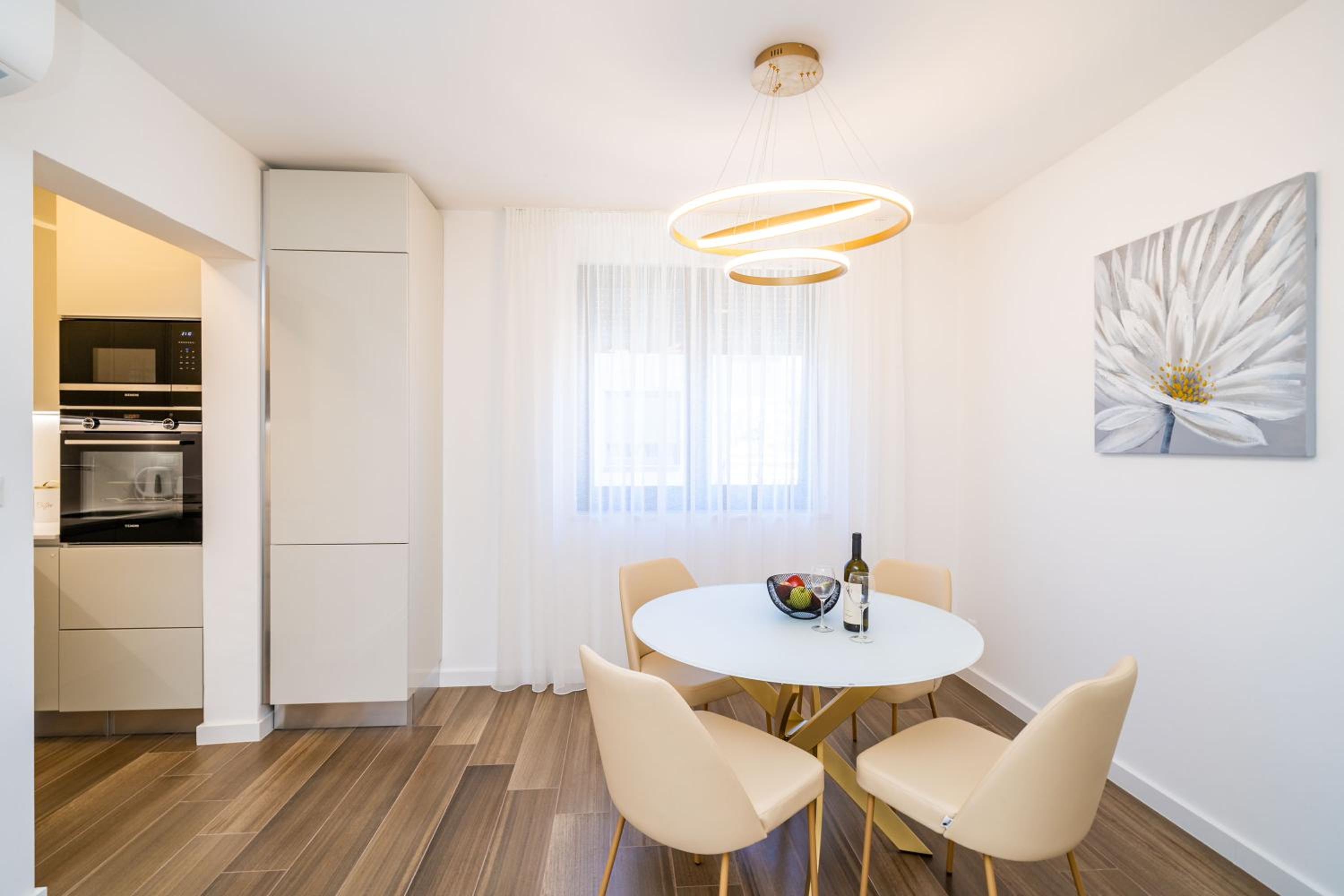Apartments Zadro