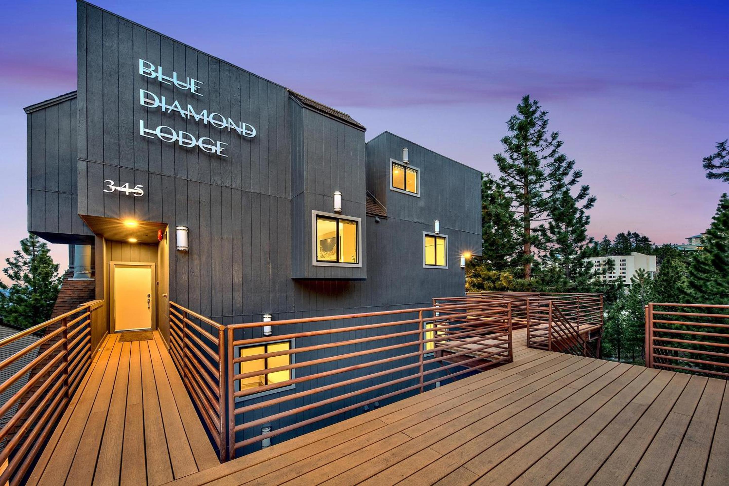 Lake Tahoe Vacations - LUXE 4 Blue Diamond Lake Tahoe Lodge - Property Image 27