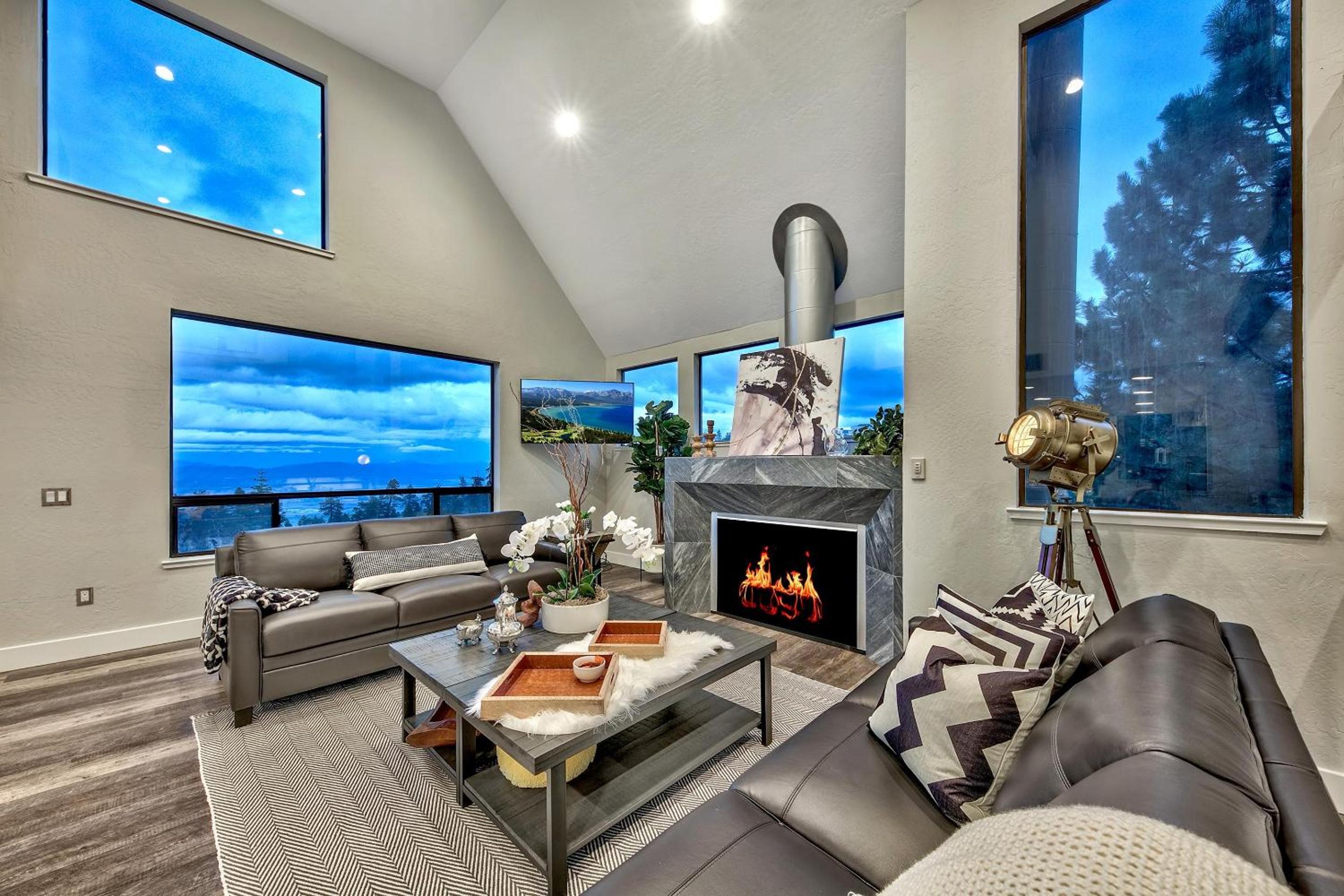 Lake Tahoe Vacations - LUXE 4 Blue Diamond Lake Tahoe Lodge - Property Image 32