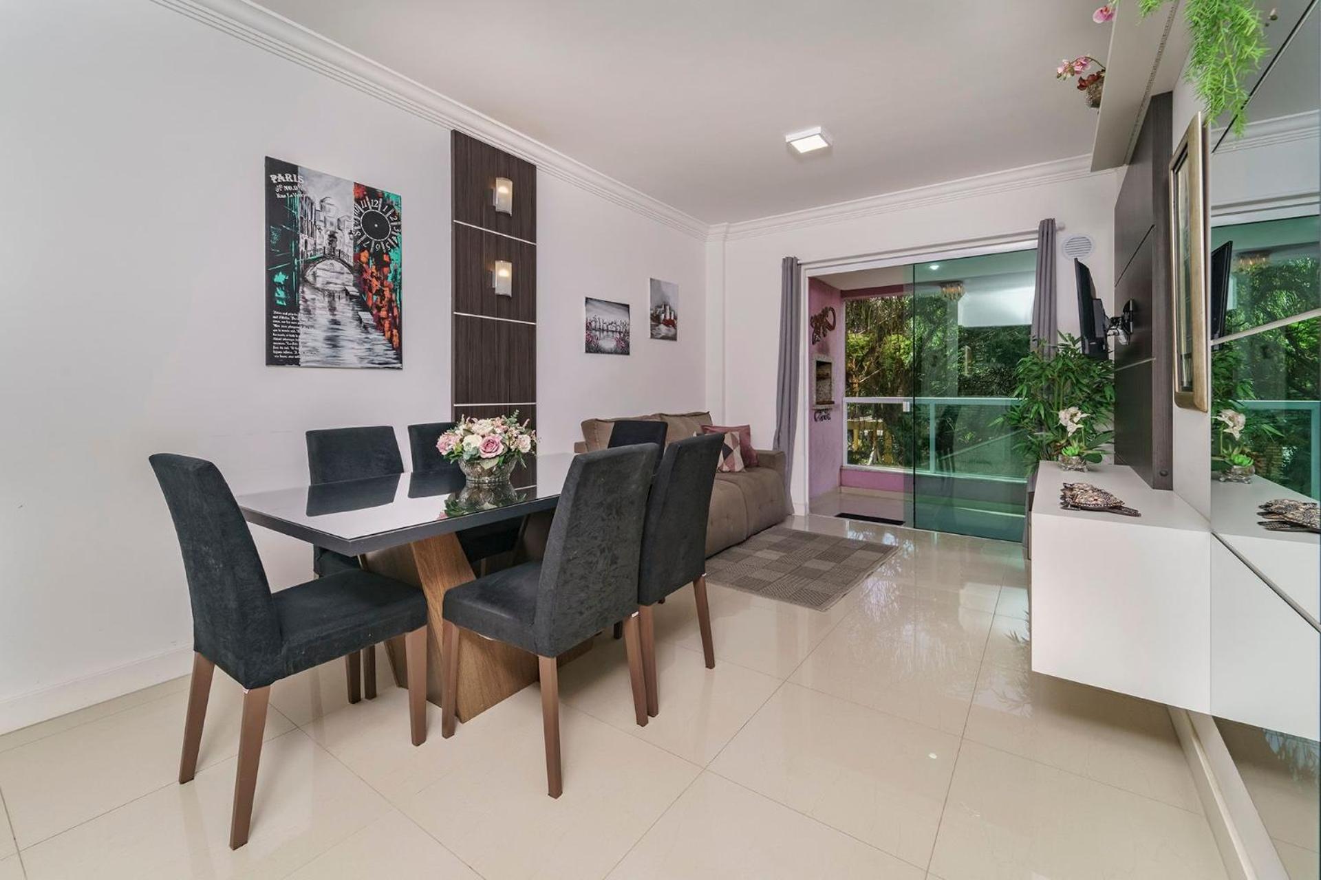 Apartment for rent 2 bedrooms with swimming pool Bombinhas