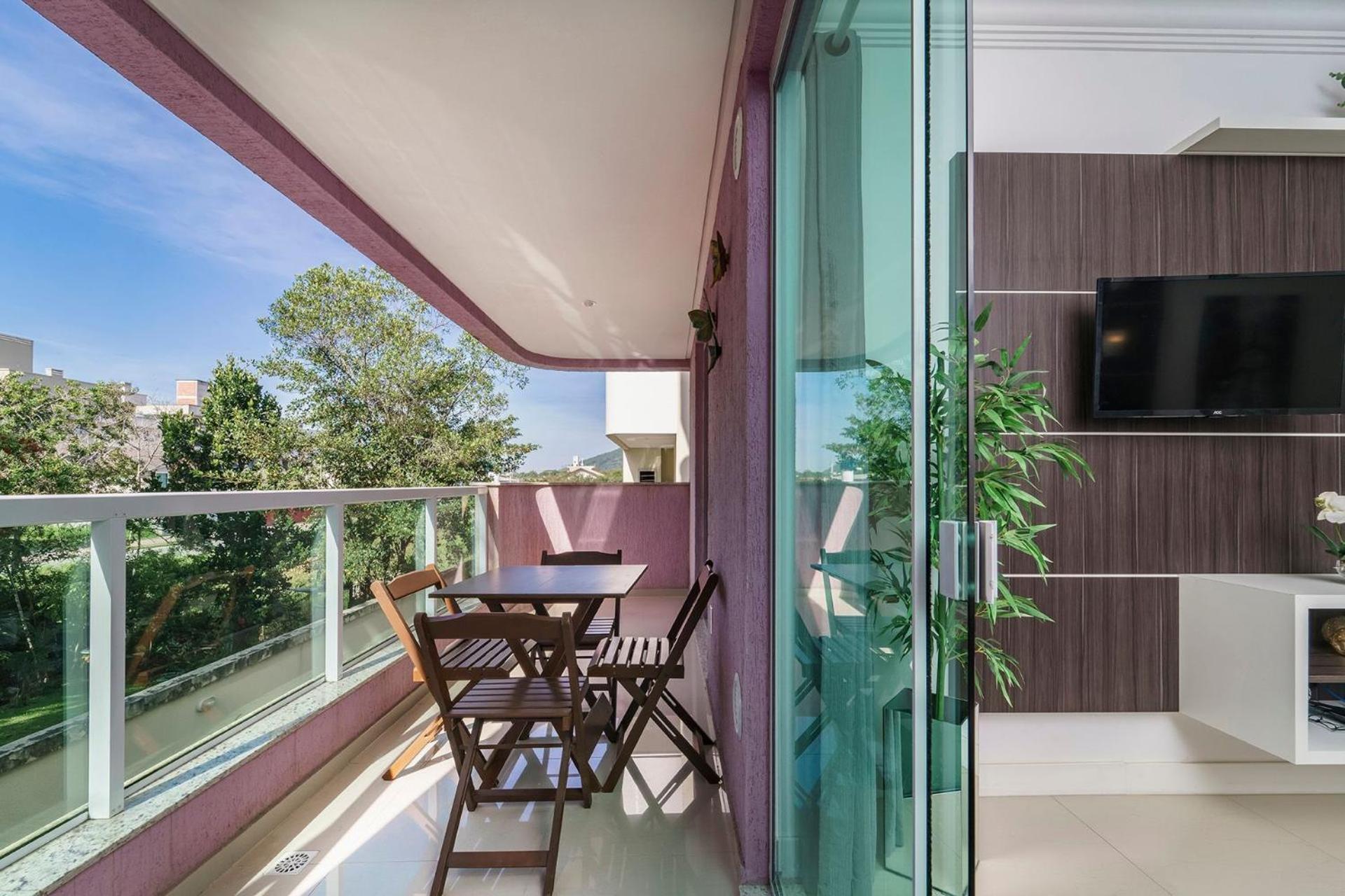 Apartment for rent 2 bedrooms with swimming pool Bombinhas