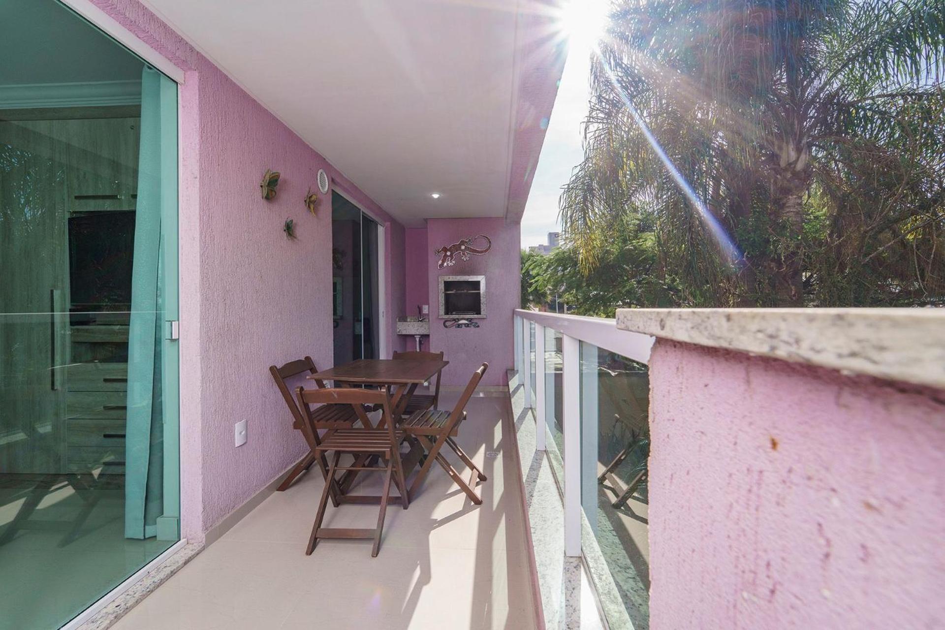 Apartment for rent 2 bedrooms with swimming pool Bombinhas