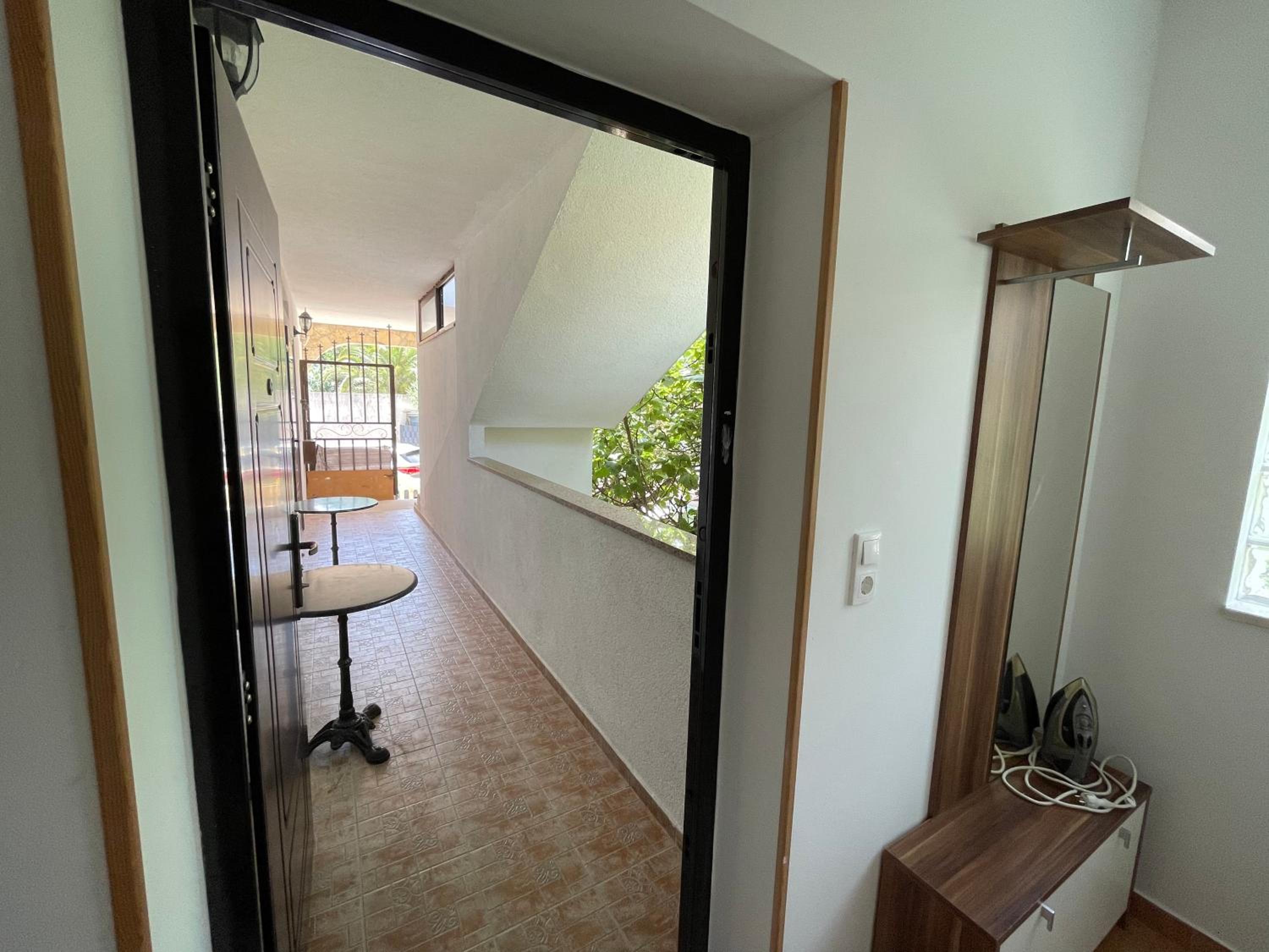 Apartment Jakasa view 3