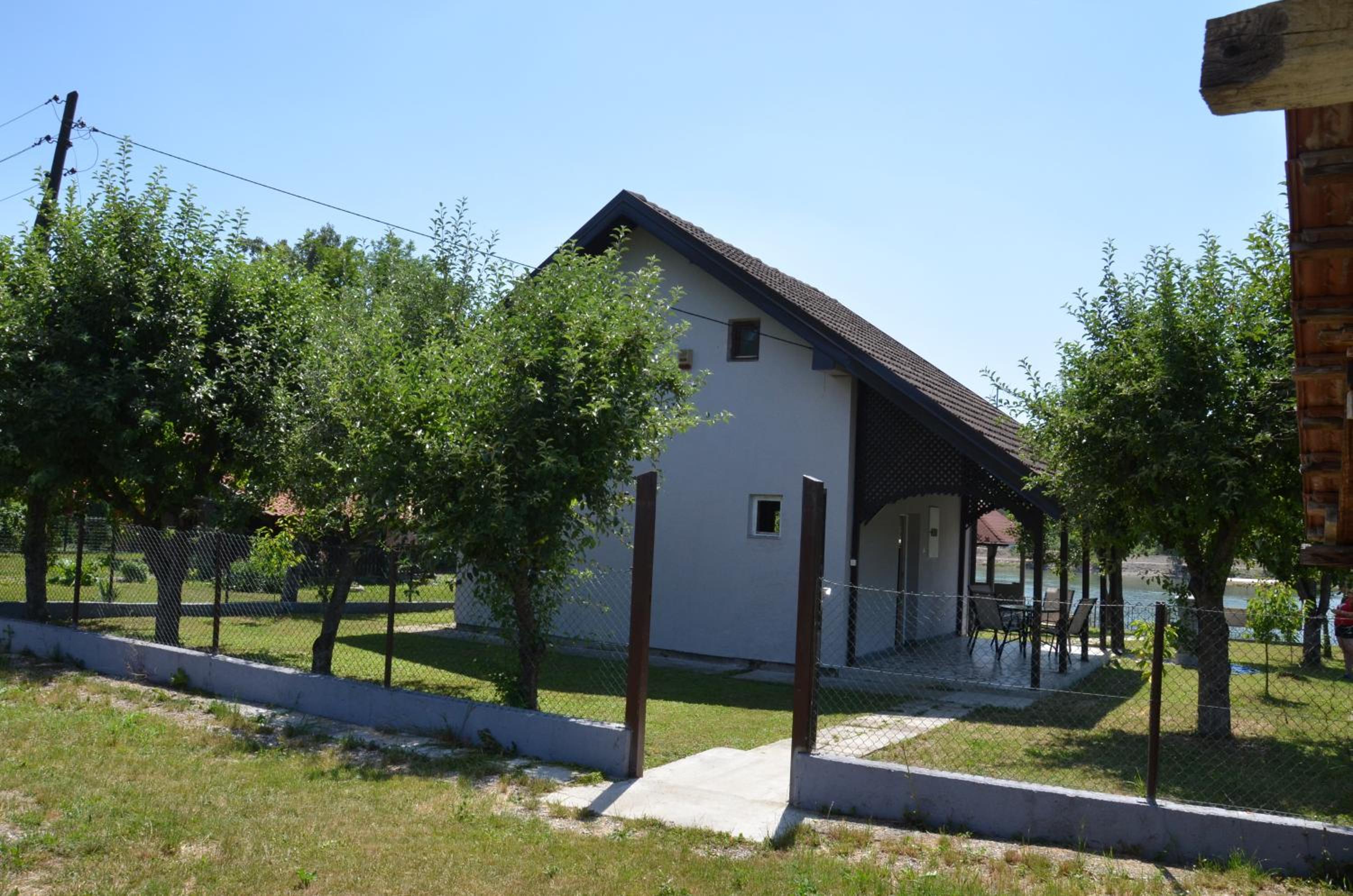 Photo 24