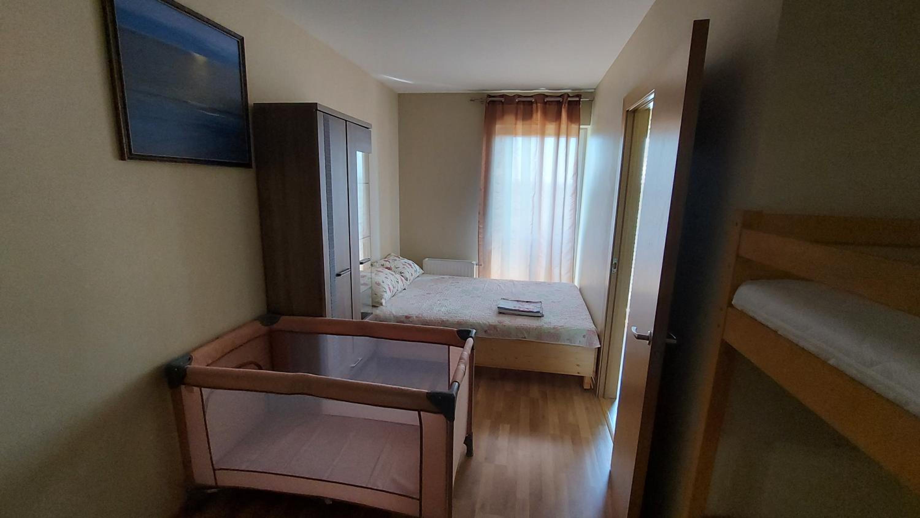 Edelweiss Apartments Economy
