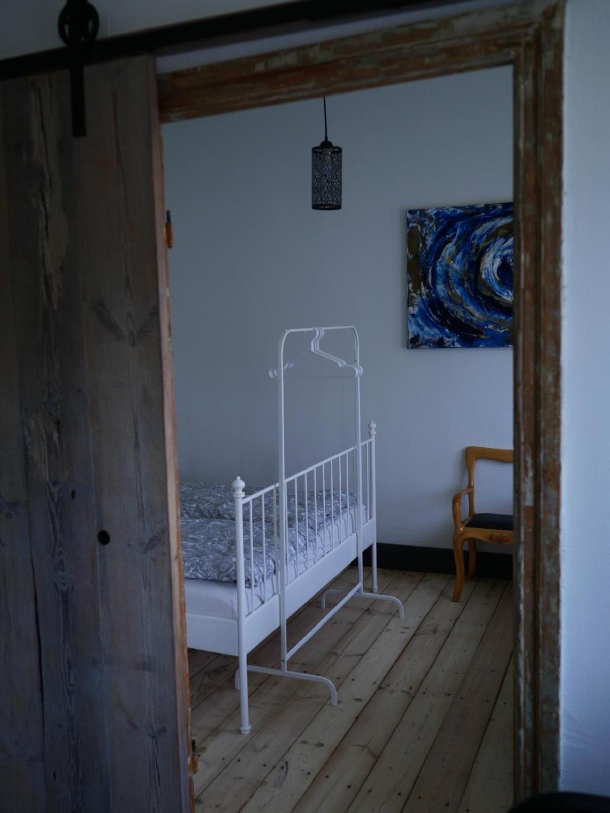 Photo 43