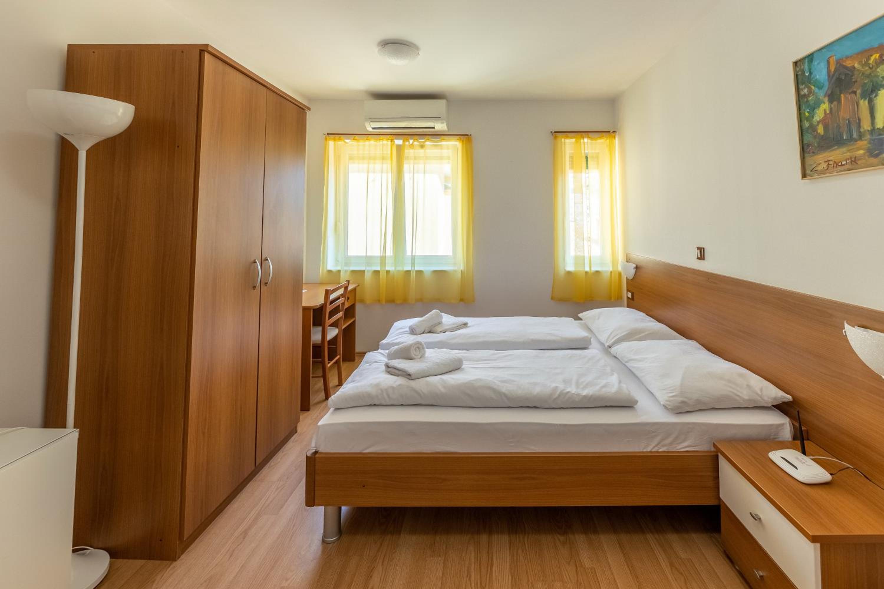 Apartments Liburnija