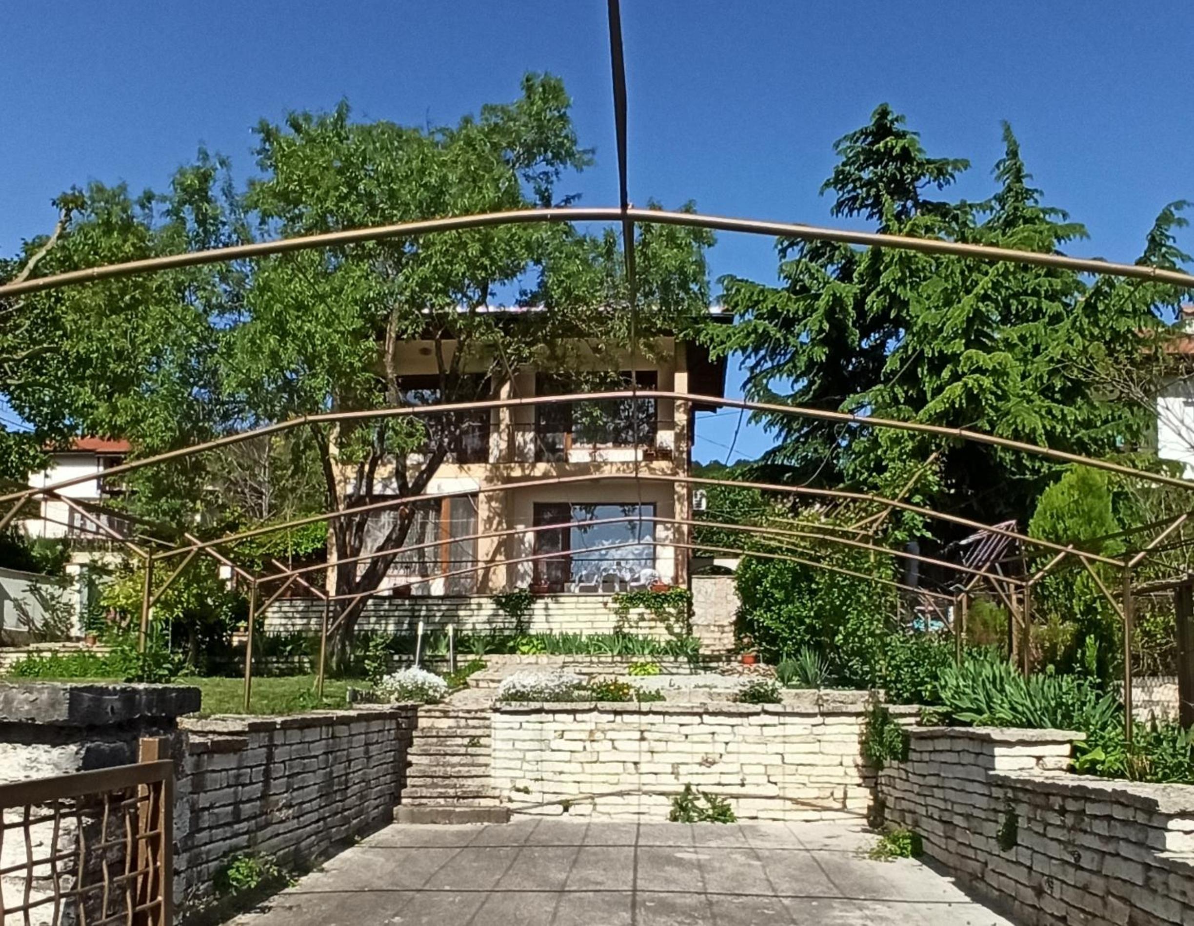 Villa Elina