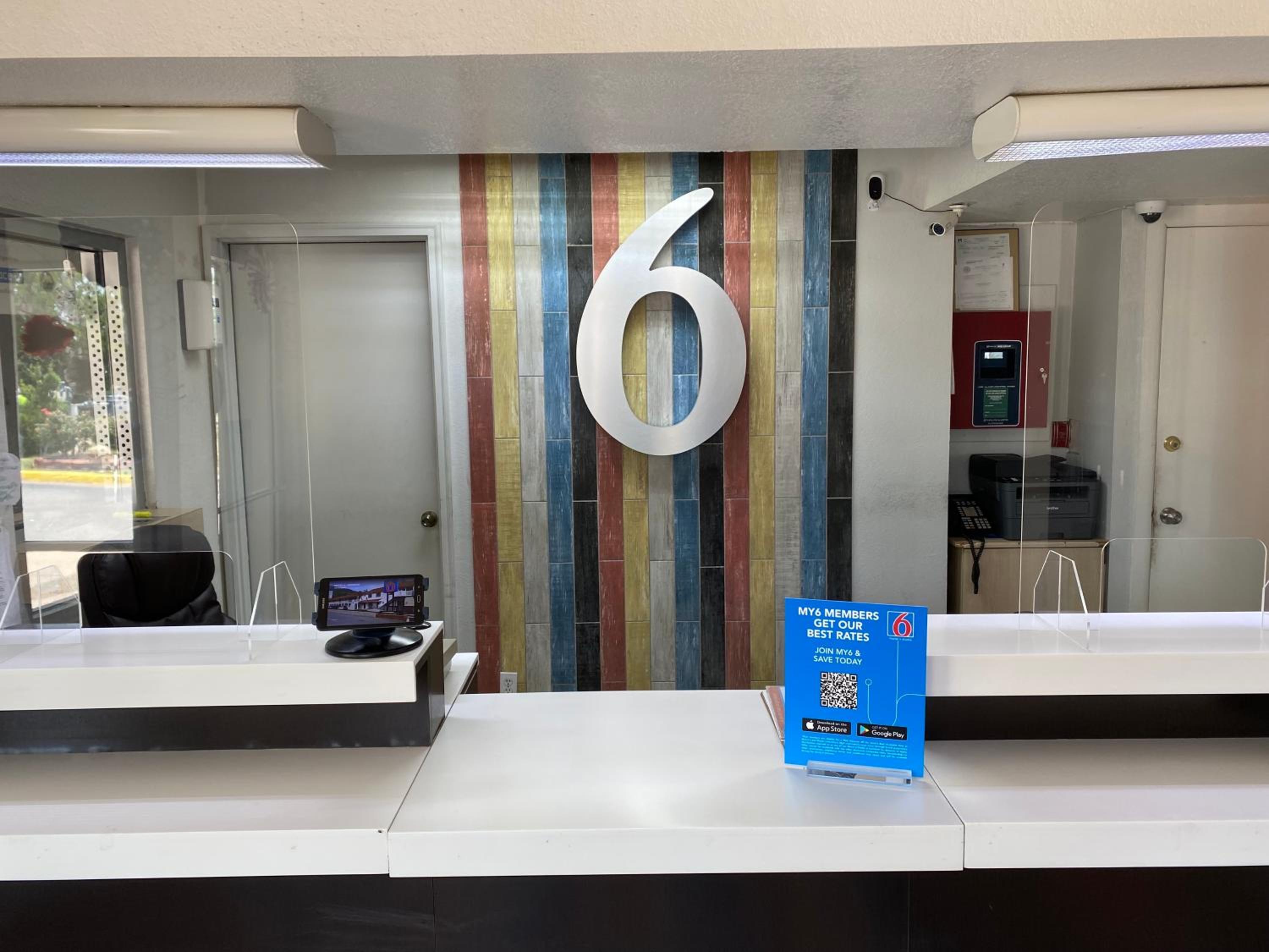 Ardmore Vacations - Motel 6-Ardmore, OK - Property Image 30