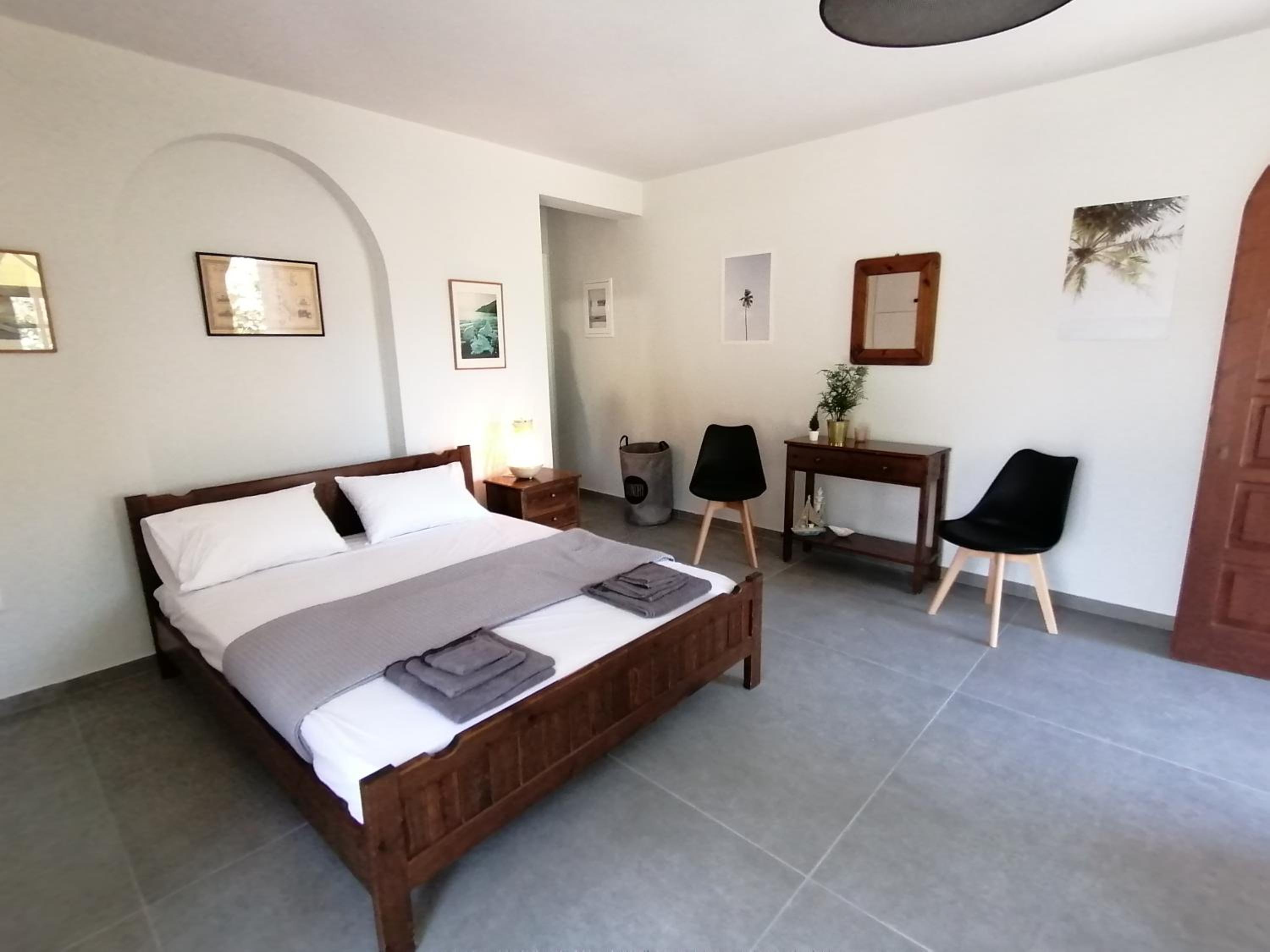 Casadelvilla private apartment PortoCheli-Kosta view 4