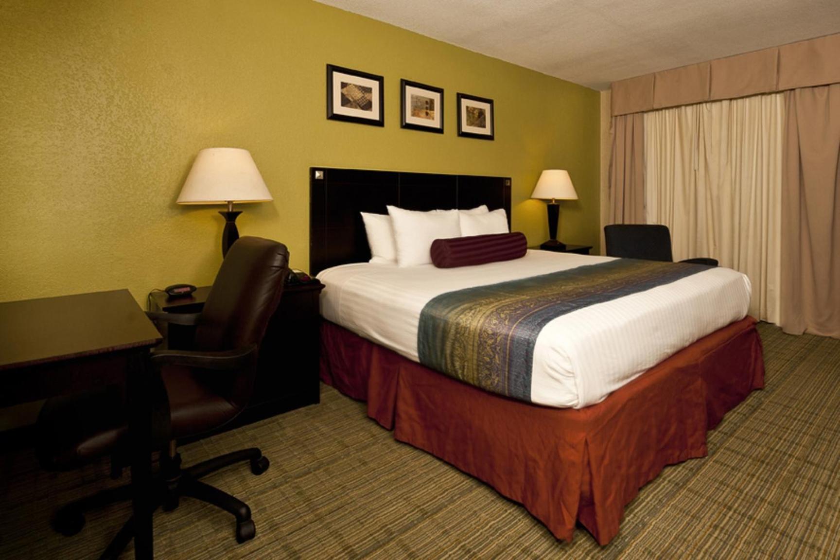Midland Vacations - Grand Texan Hotel and Convention Center - Property Image 7
