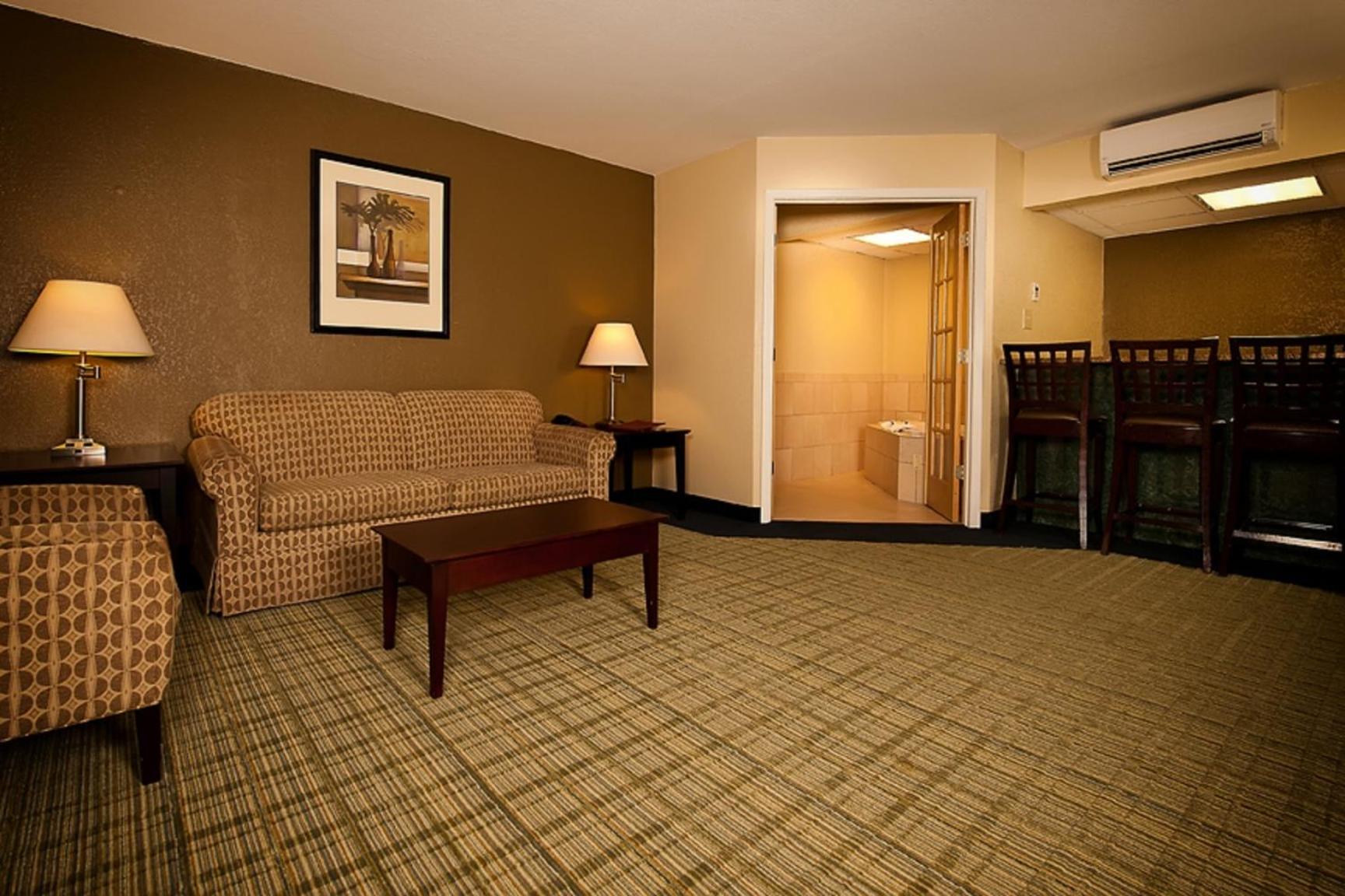 Midland Vacations - Grand Texan Hotel and Convention Center - Property Image 1