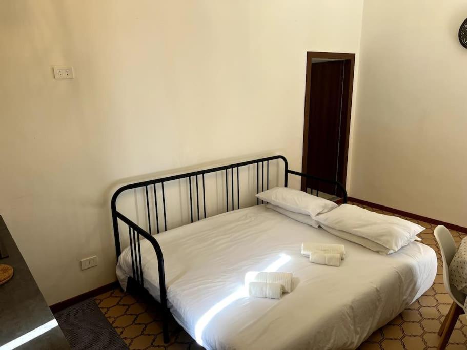 Venezia, 100 mt to Station,FREE parking, Shuttle Airport, Train Station Gorizia view 2