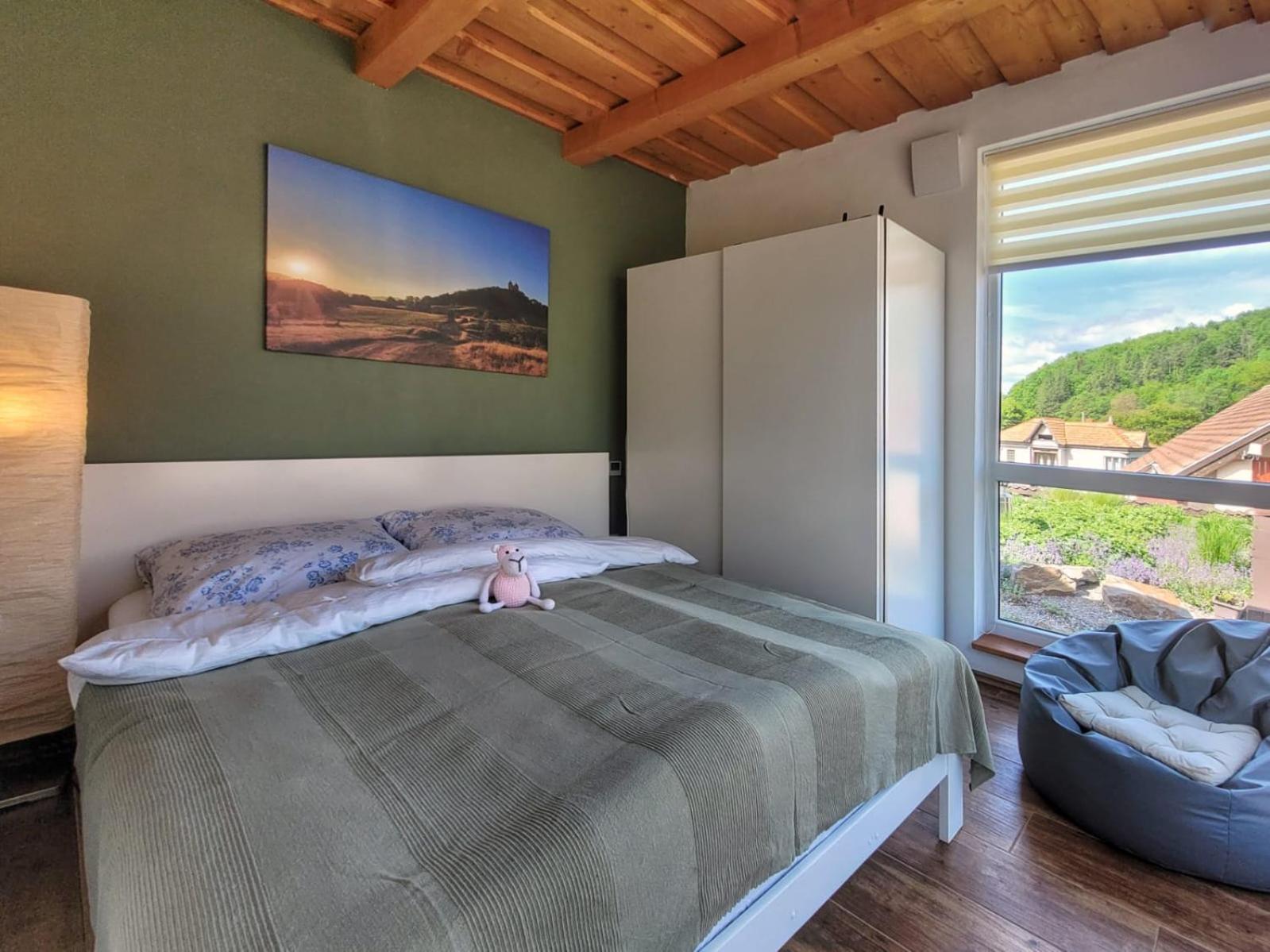 Lavanda Garden Apartment view 3