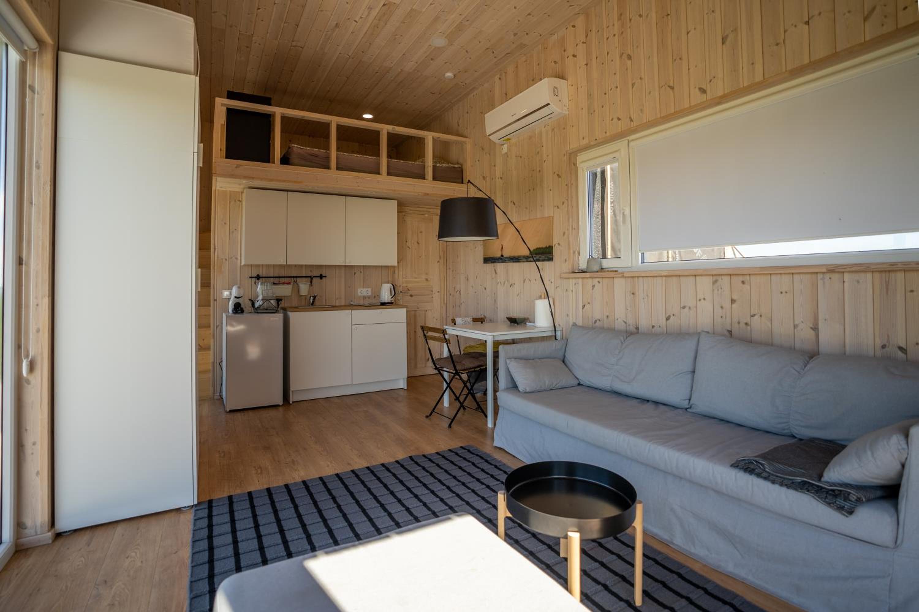 AITVARU TERASOS apartamentai pirmame aukšte su terasa į kanalą view 5