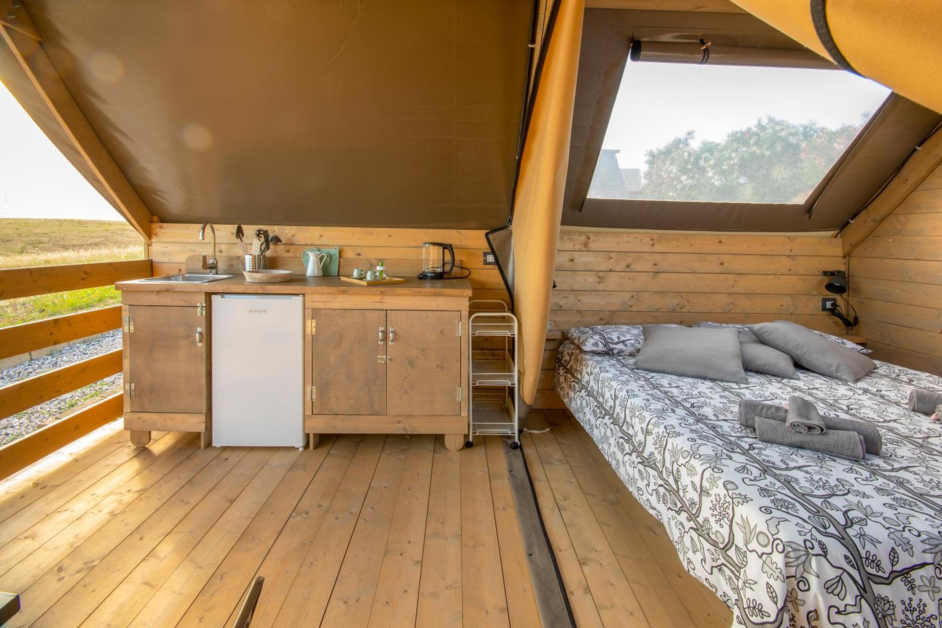 Glamping Debbiare