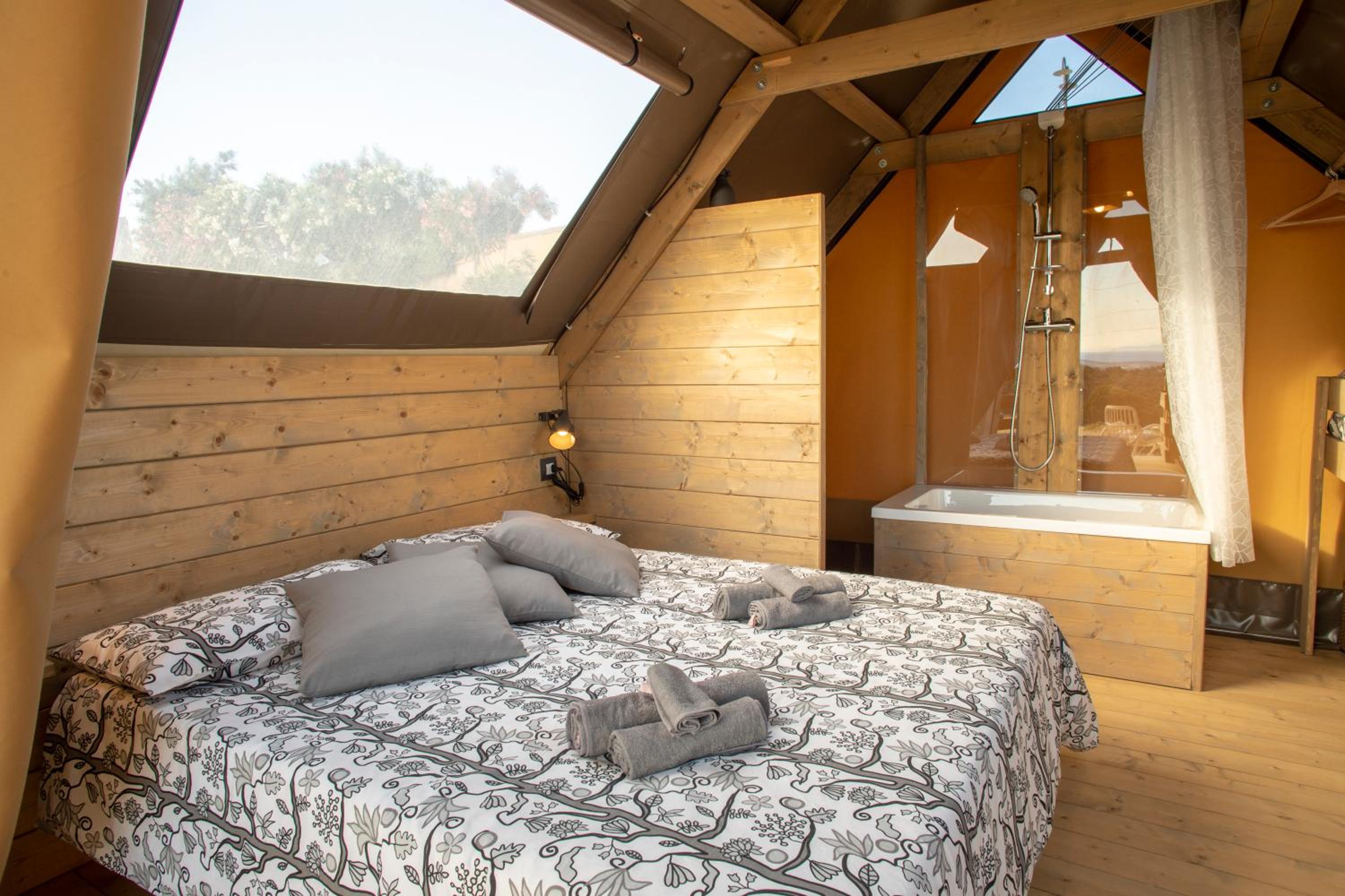 Glamping Debbiare