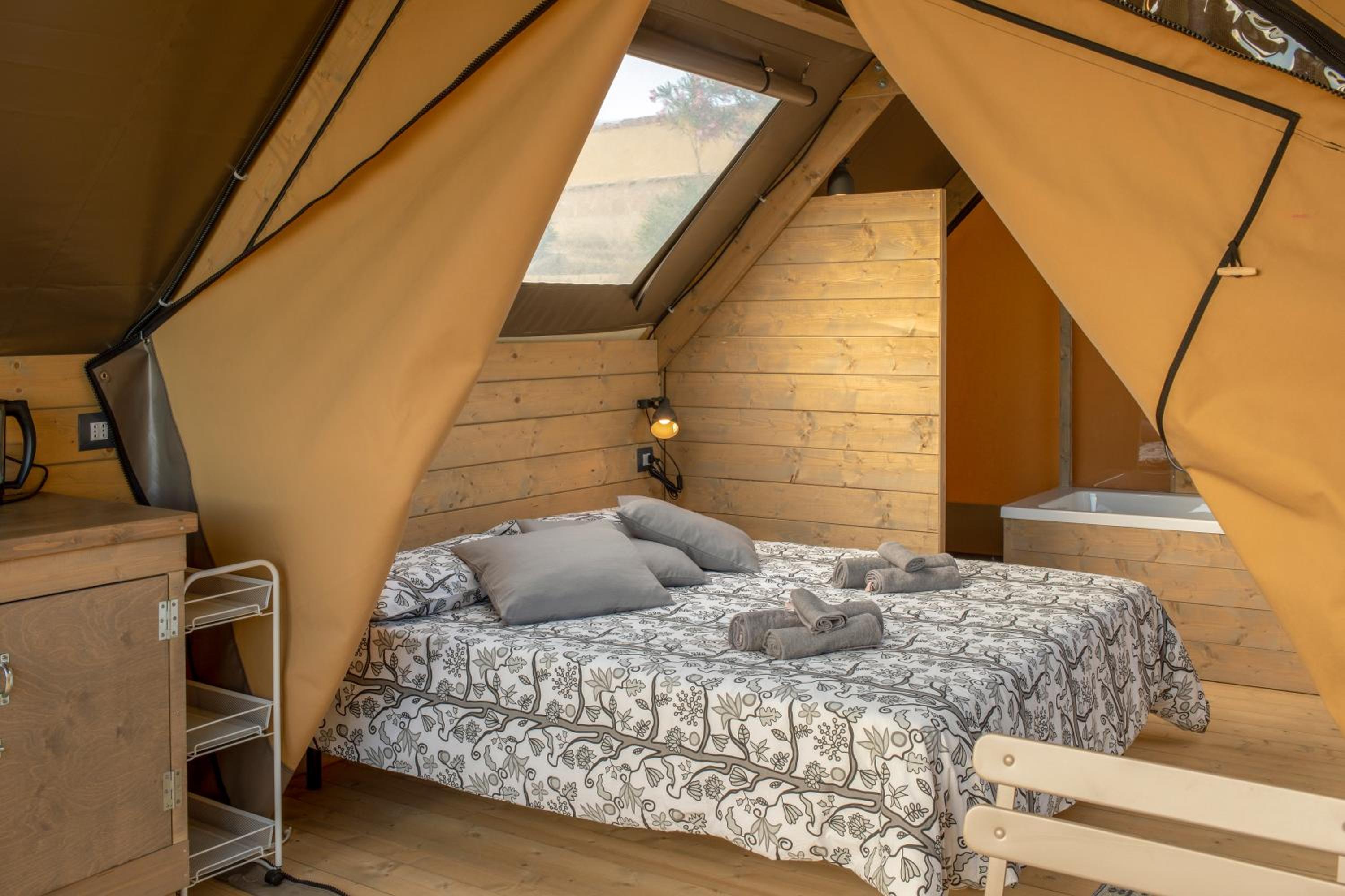 Glamping Debbiare
