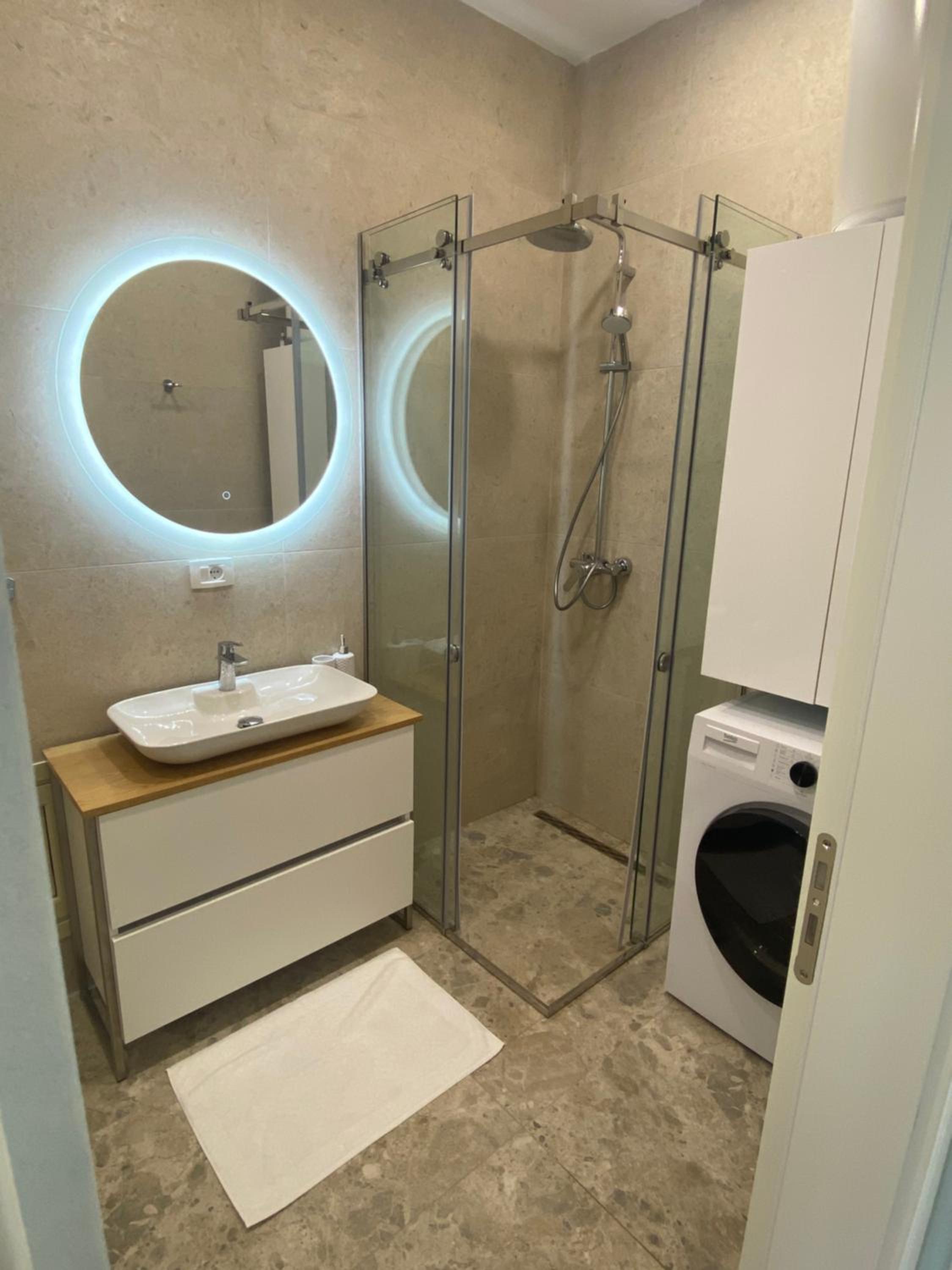 Seaclusion Villa Palase - Heated Pool & Jacuzzi