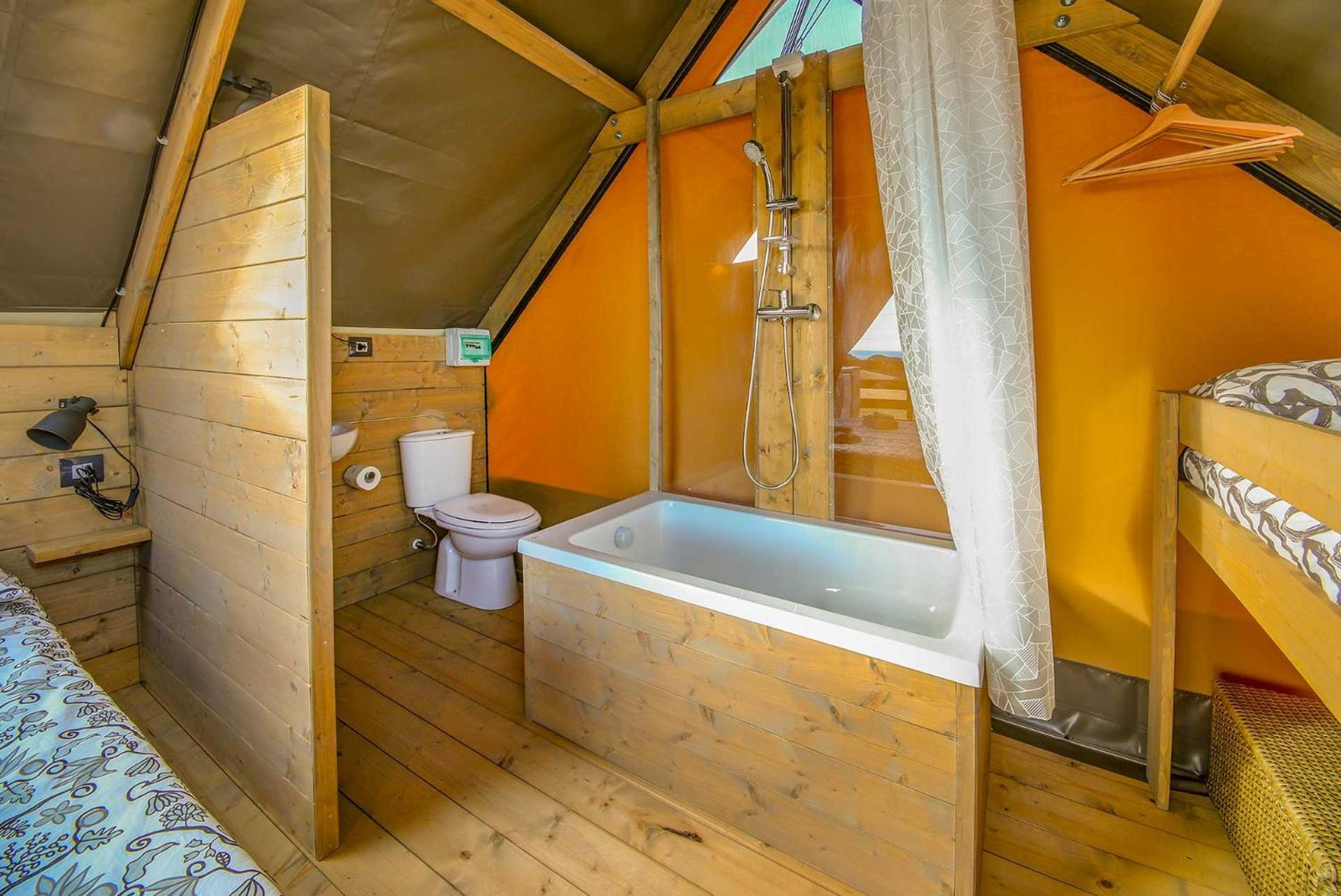 Glamping Debbiare