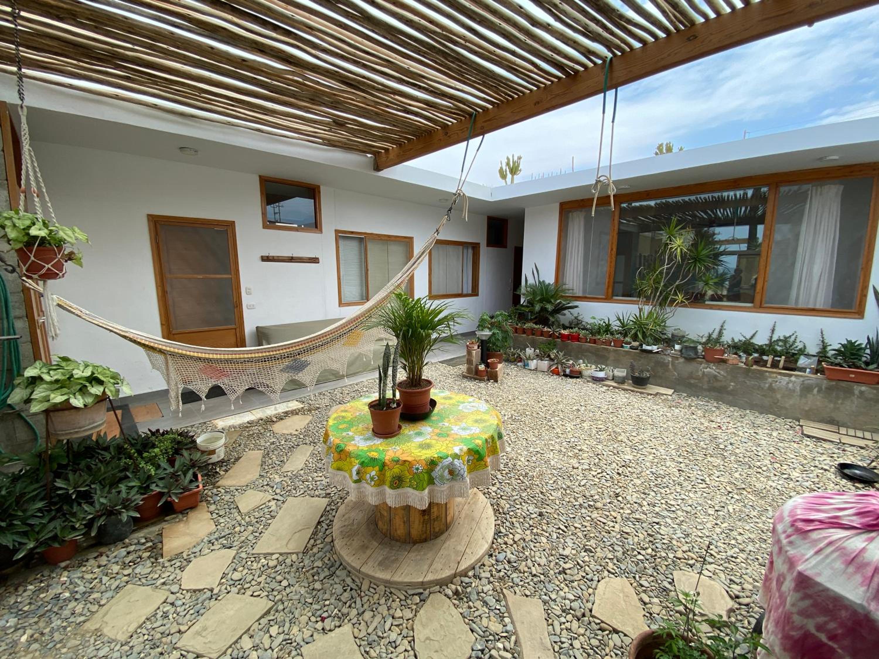Photo 8