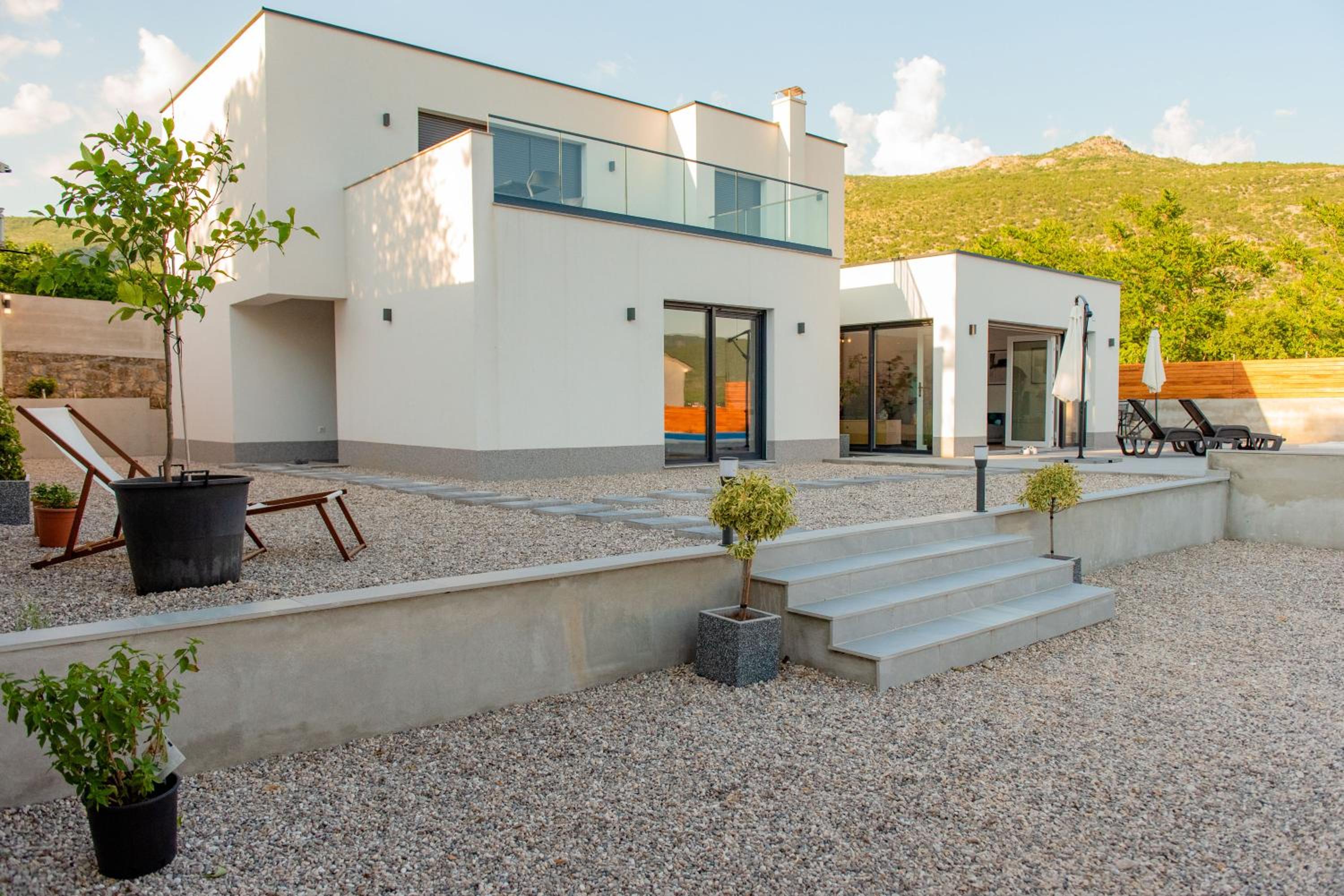 Villa Bianca view 3