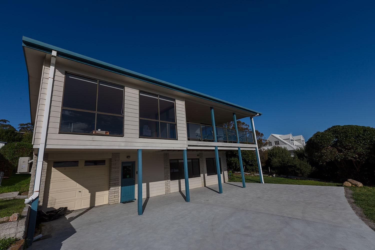 Lazy Wave Beach House view 4