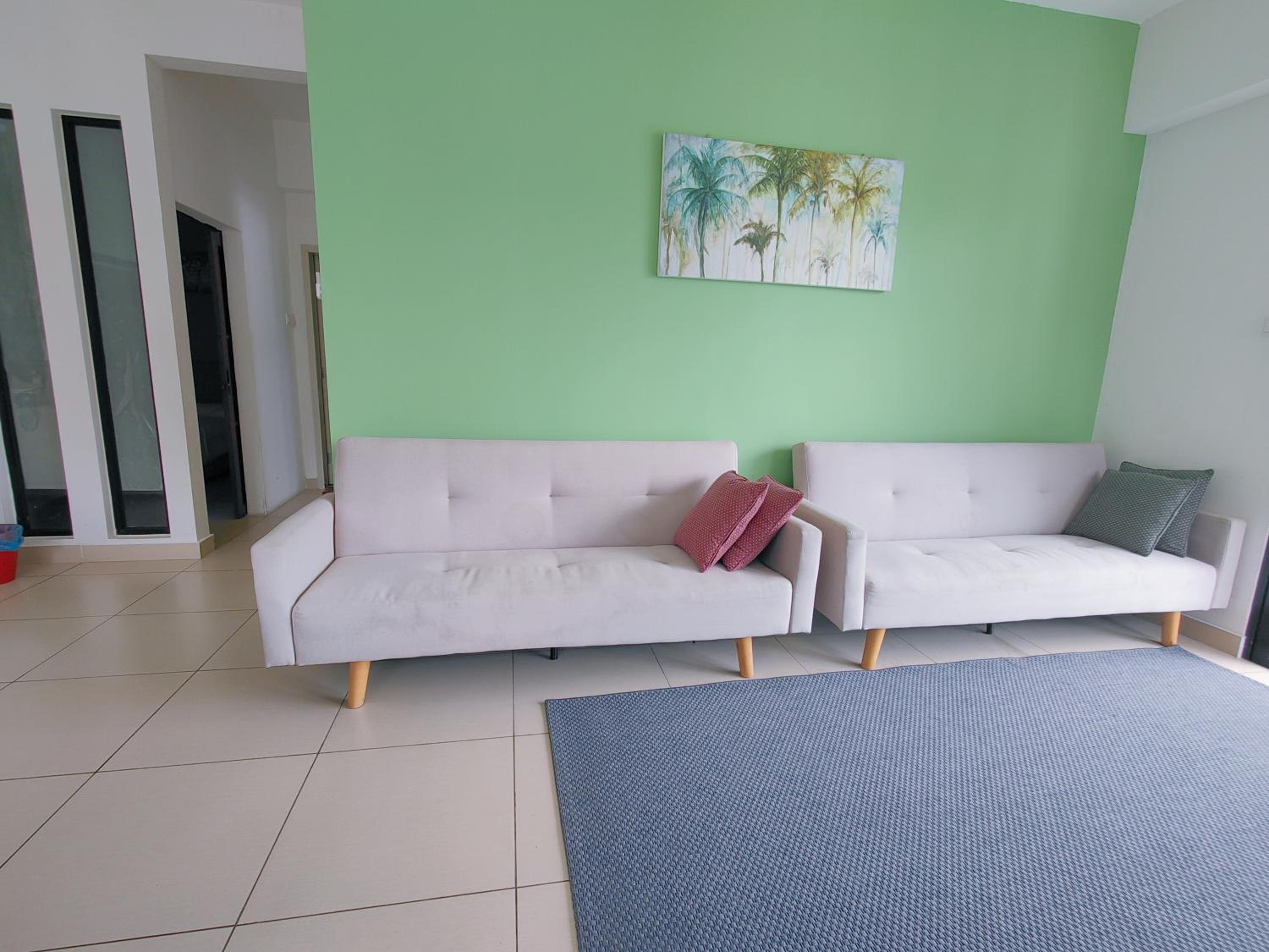 Pool View Family Suite 2bedrooms Free Wifi 8pax Midhill Genting Highlands photo 6