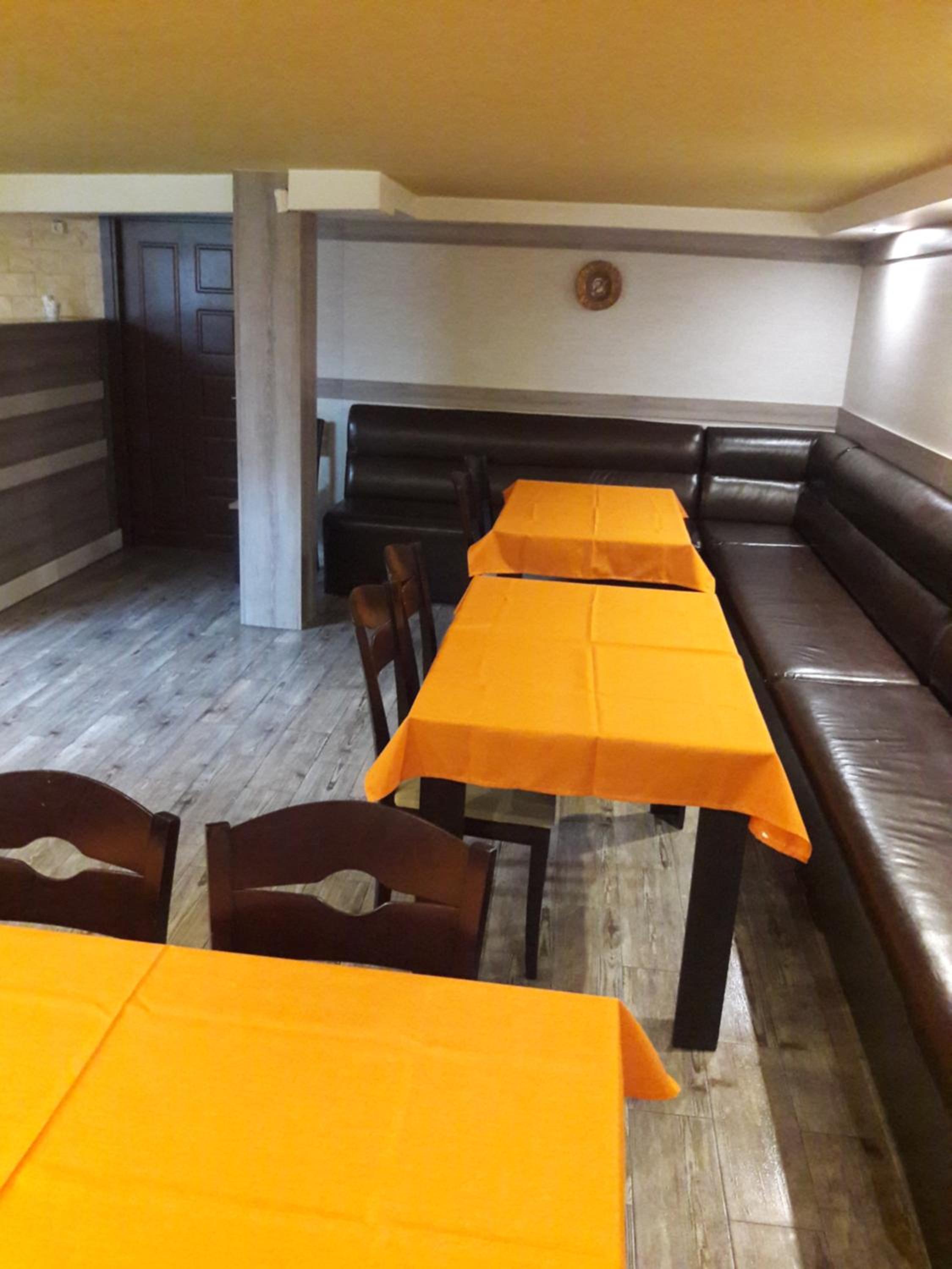 Advel Guest House