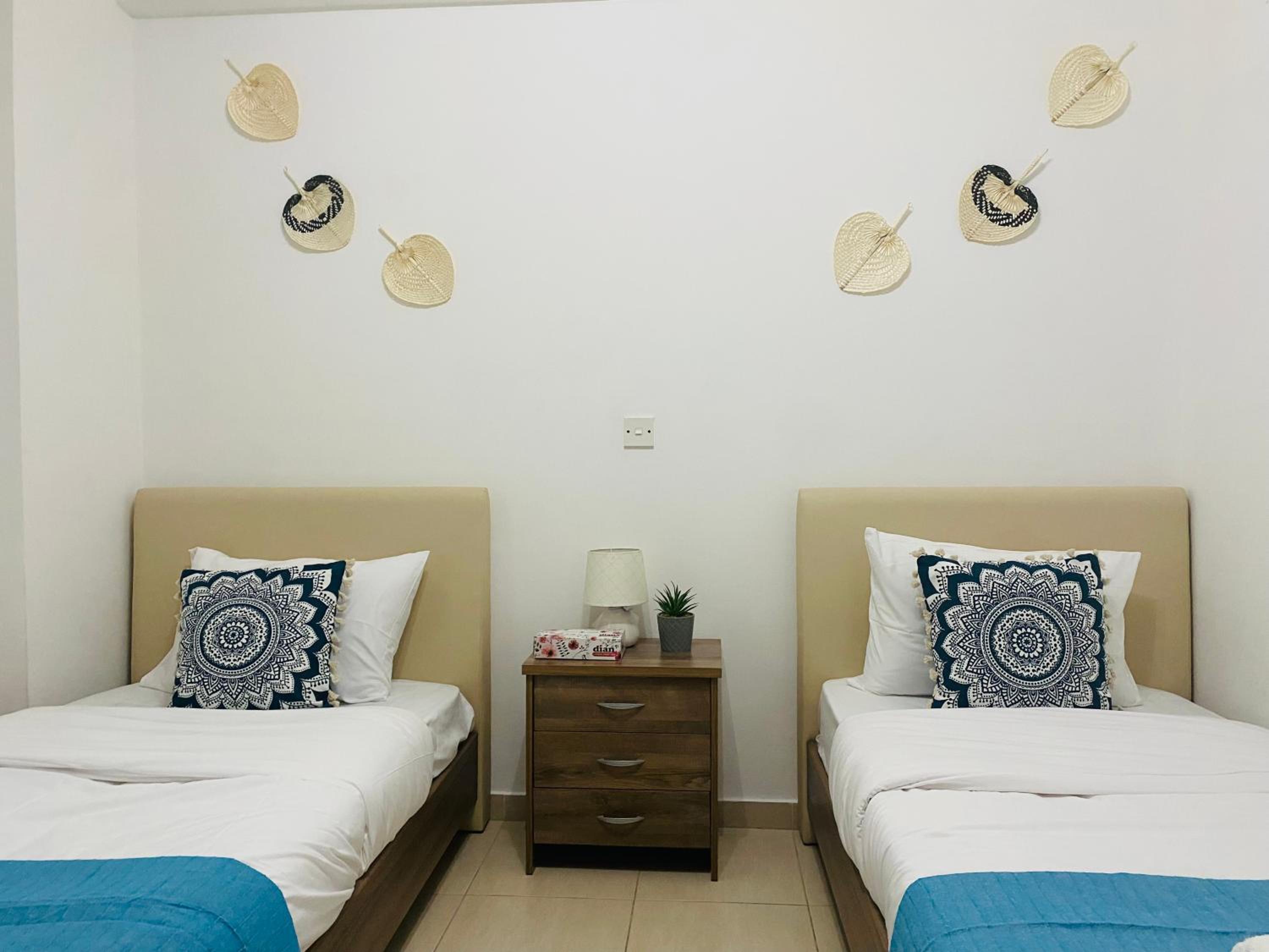 Apollo 2-BR Apt in Larnaca view 3